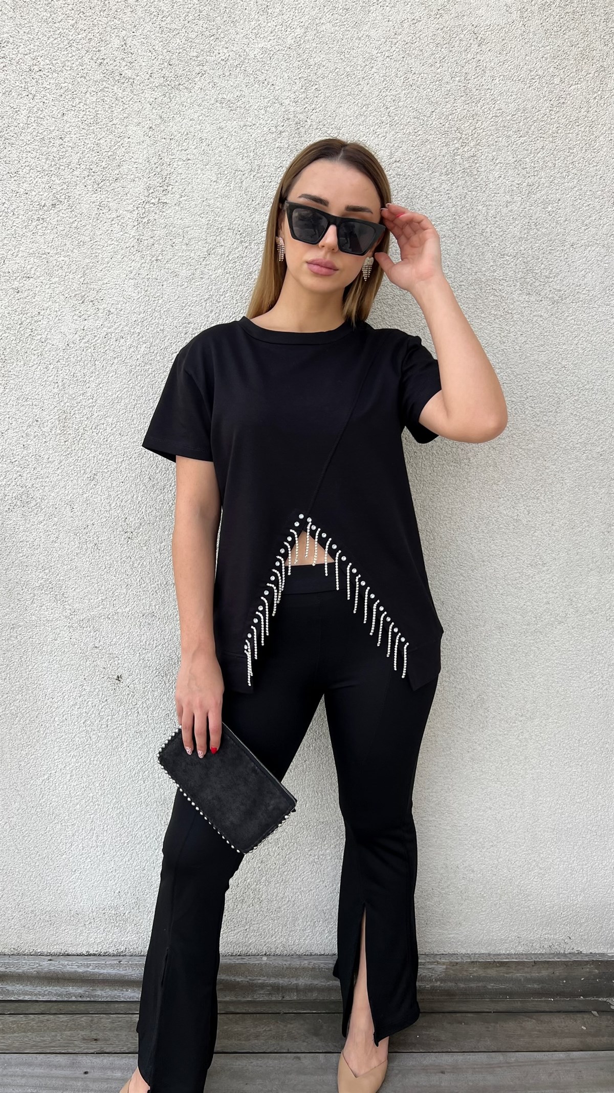 Taş Detaylı Siyah Tasarım Tshirt