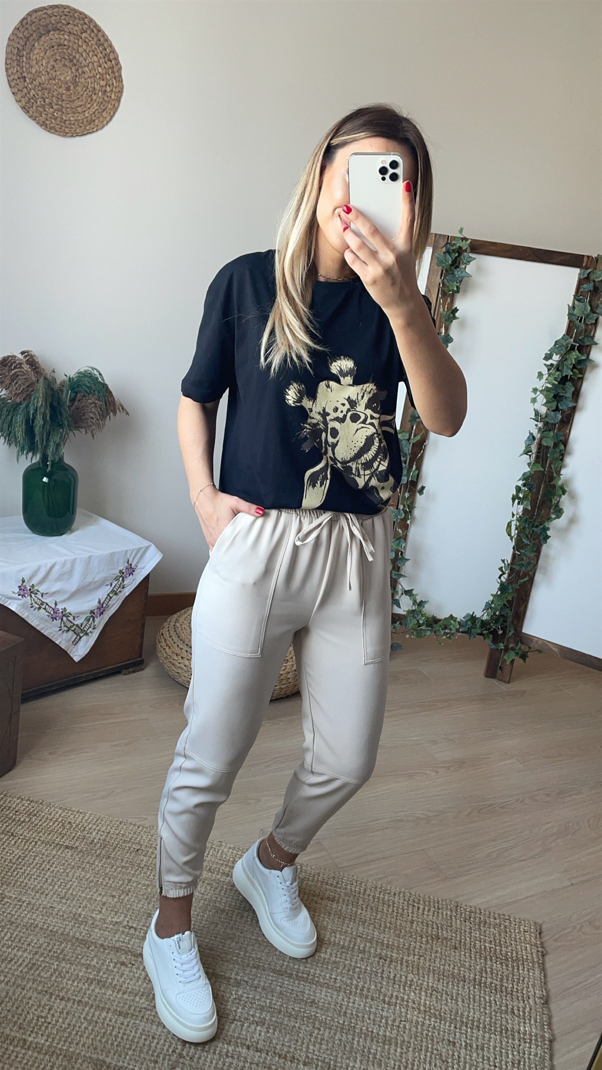 Zürafa Baskı Yırtmaçlı Tshirt