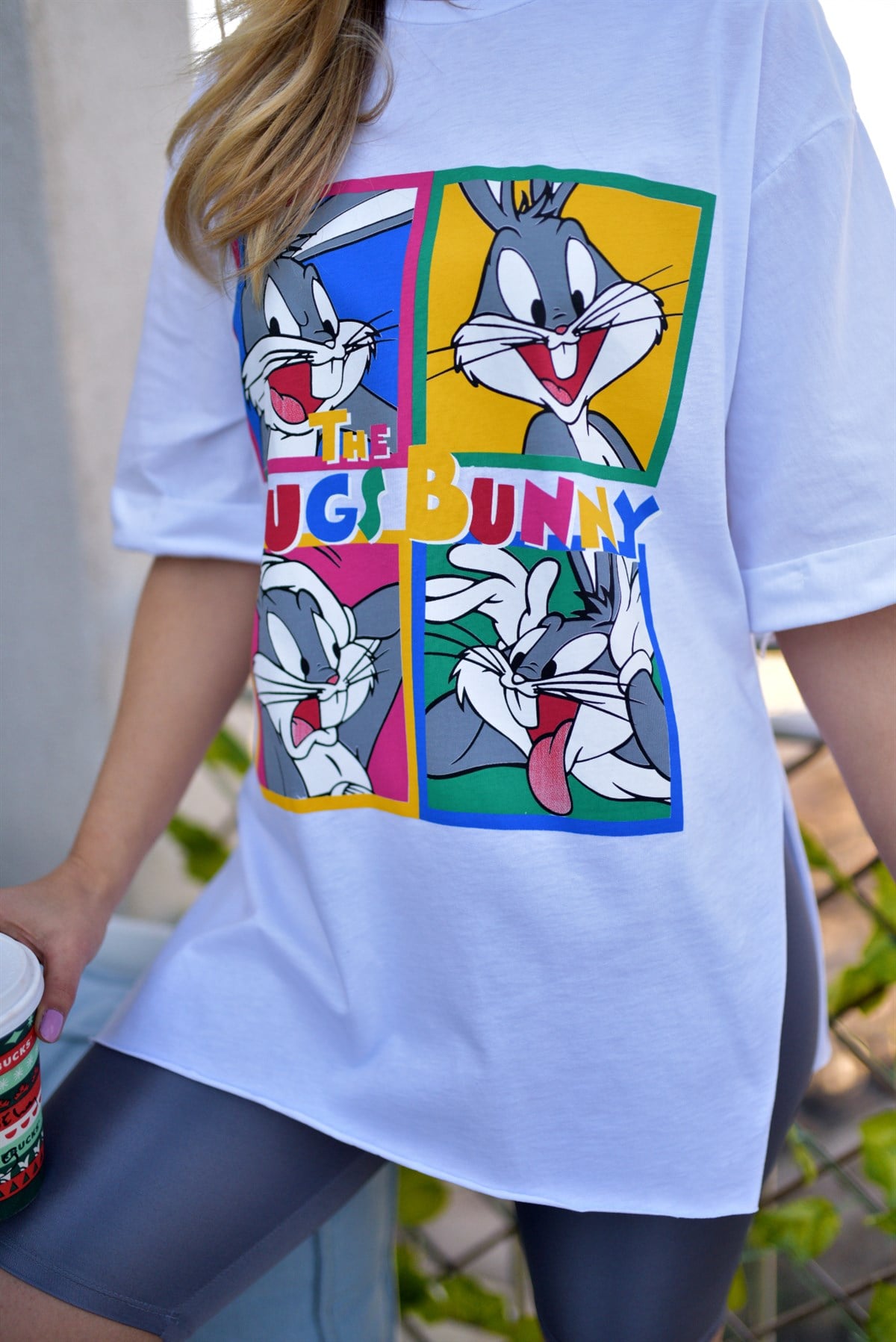 Yırtmaçlı Bugs Bunny Tshirt