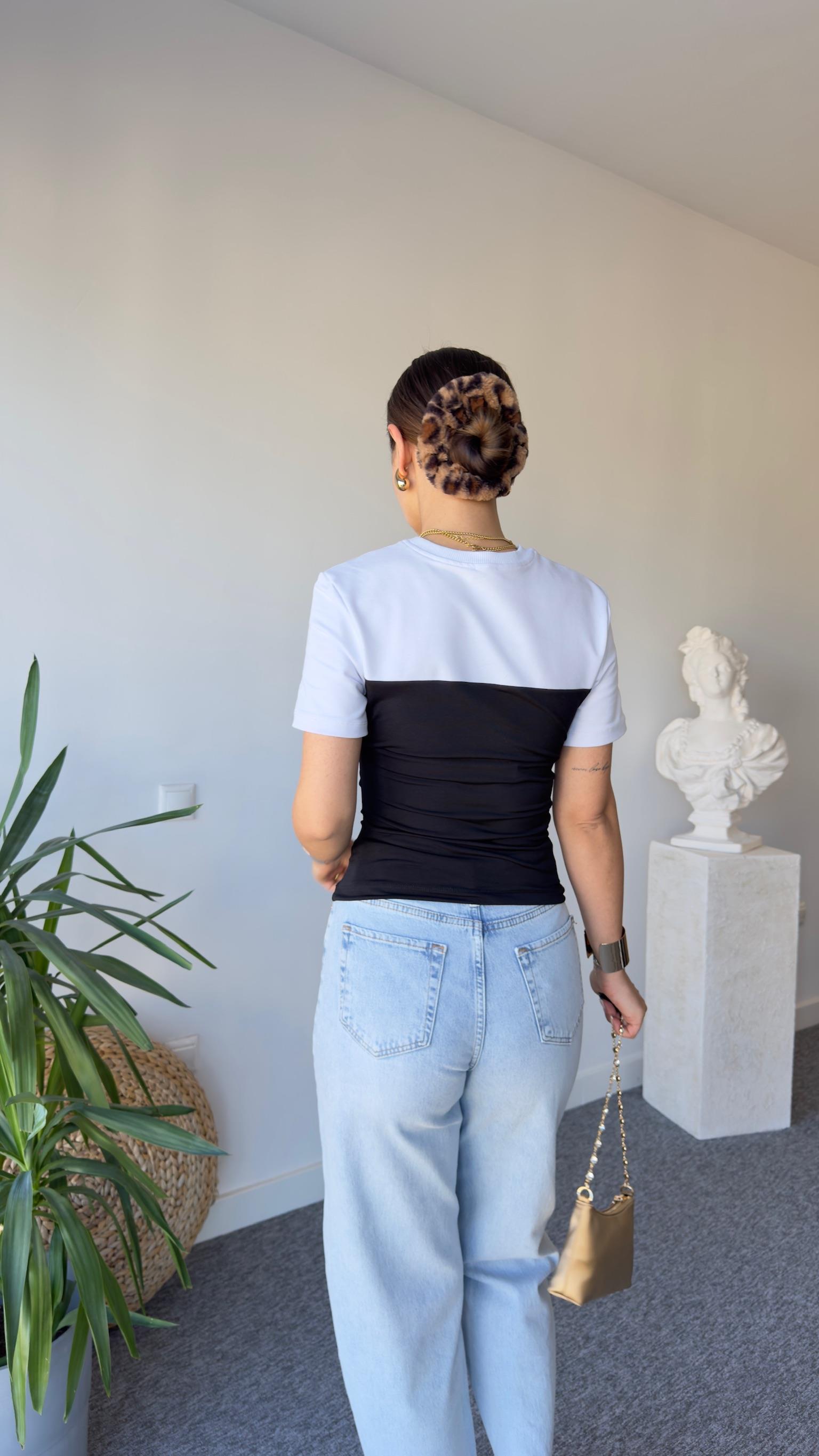 Beny Marka Model Büzgülü Tasarım Bluz