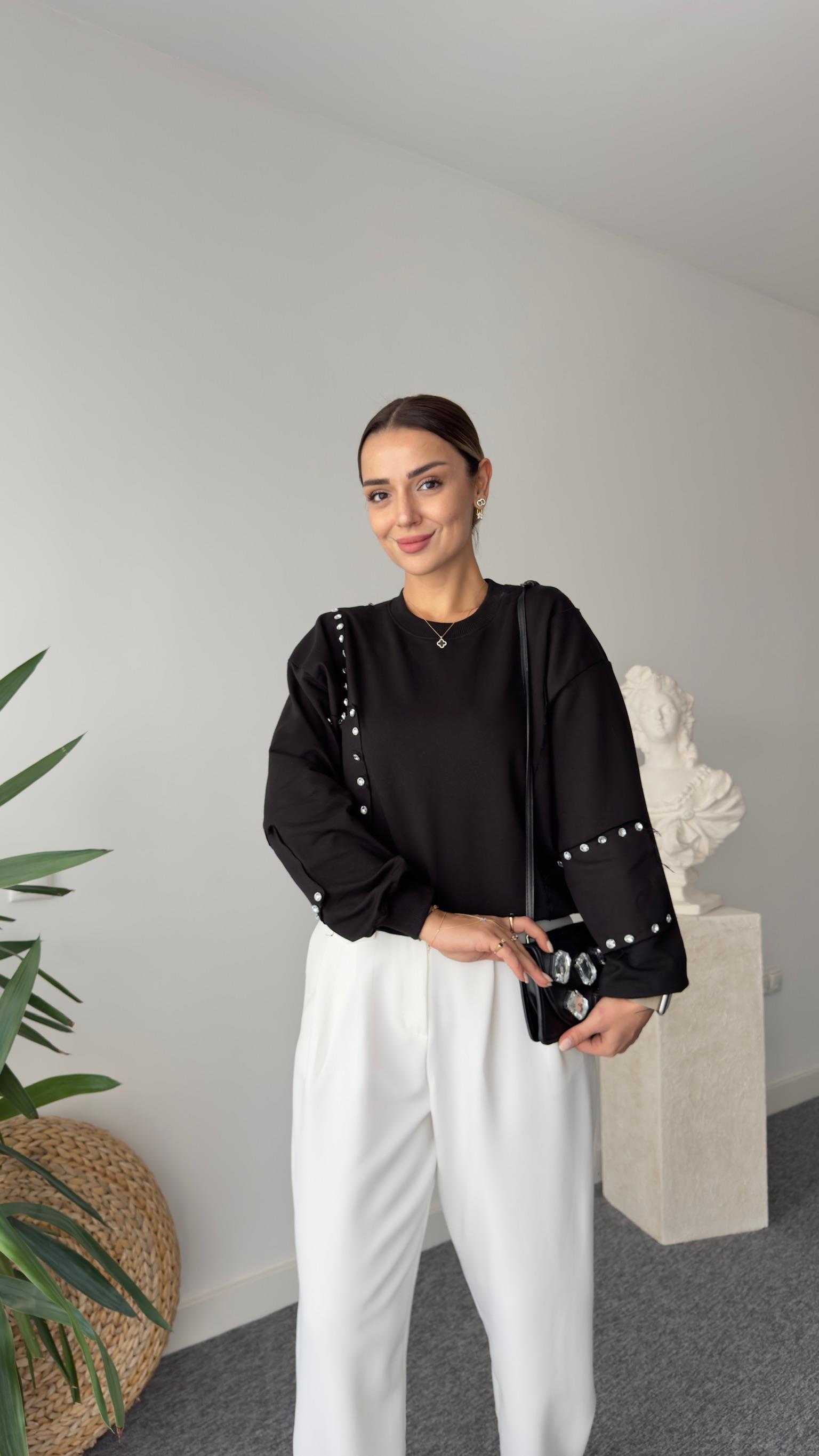 Orj Model Büyük Taş Detaylı Siyah Sweat