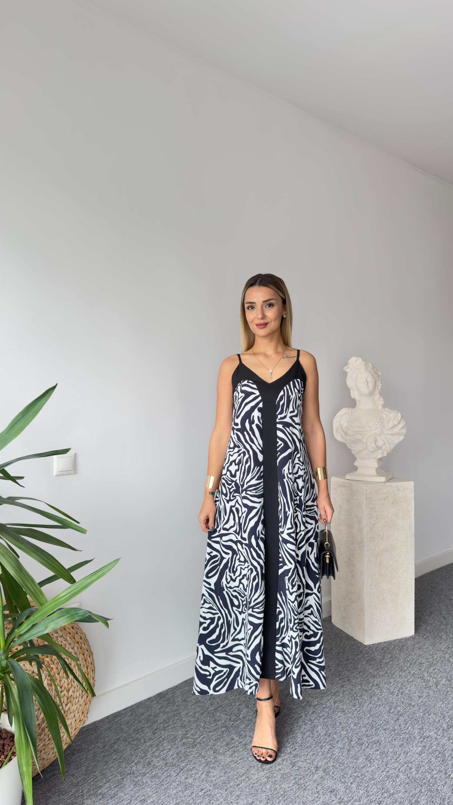 Orta Siyah Şeritli Zebra Desenli Elbise 