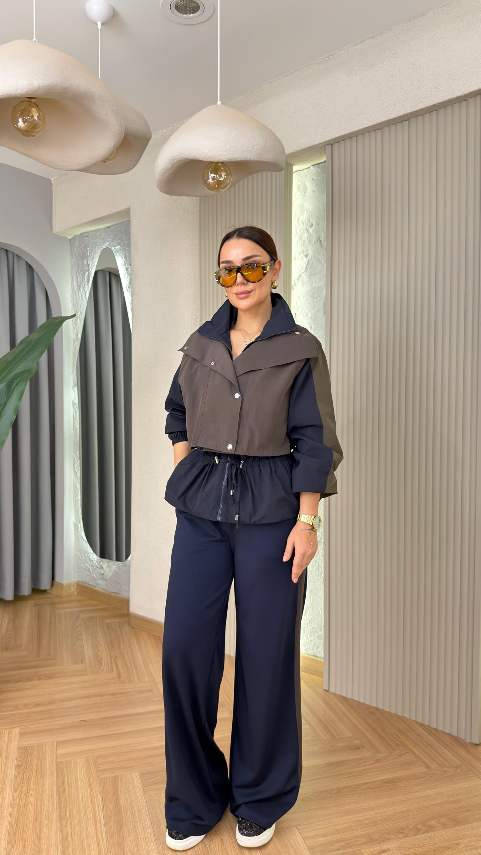 Lacivert Darci Trenç Detaylı Tasarım Takım