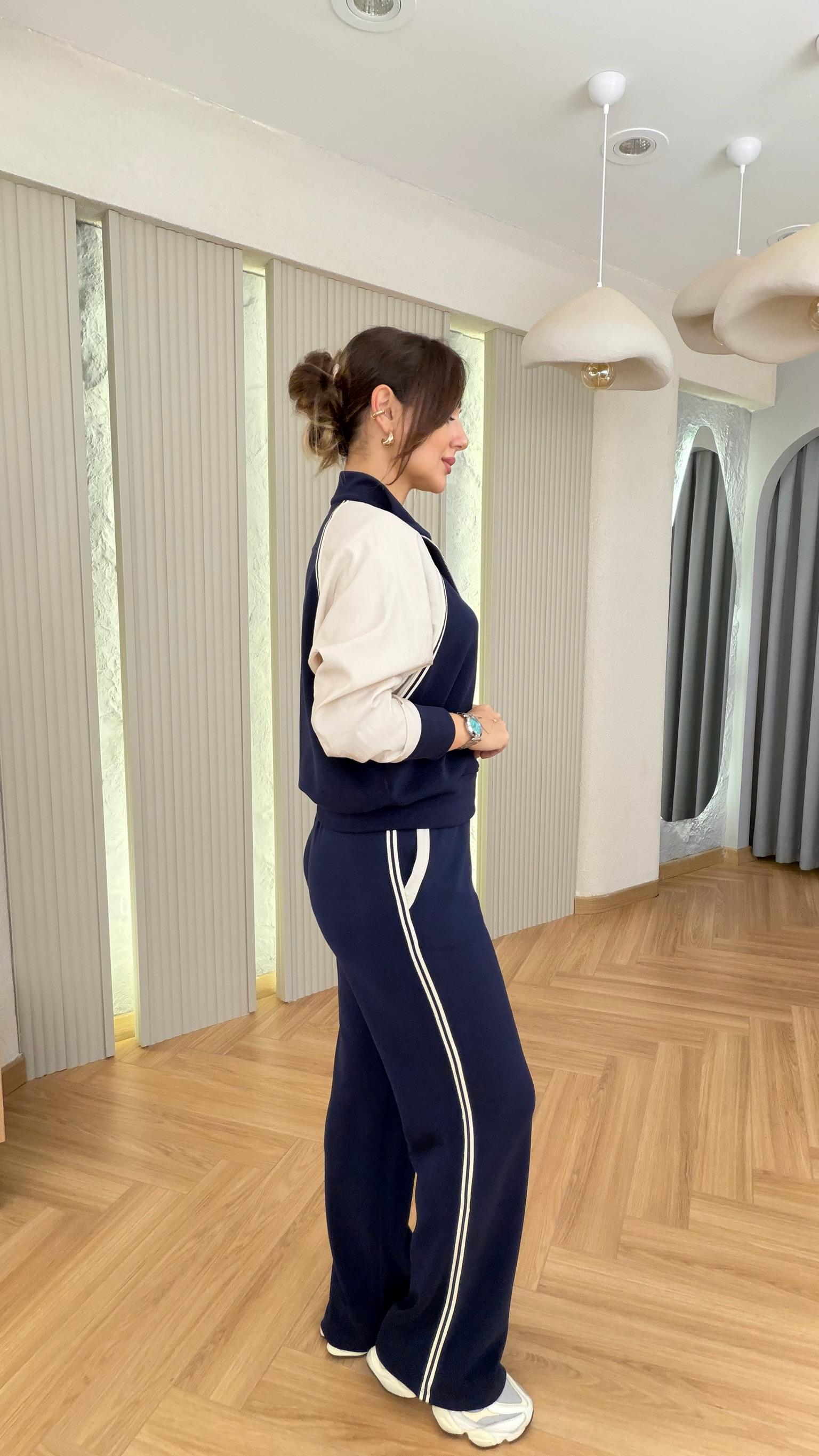 Lacivert Nelia Paraşüt Detaylı Modal Takım