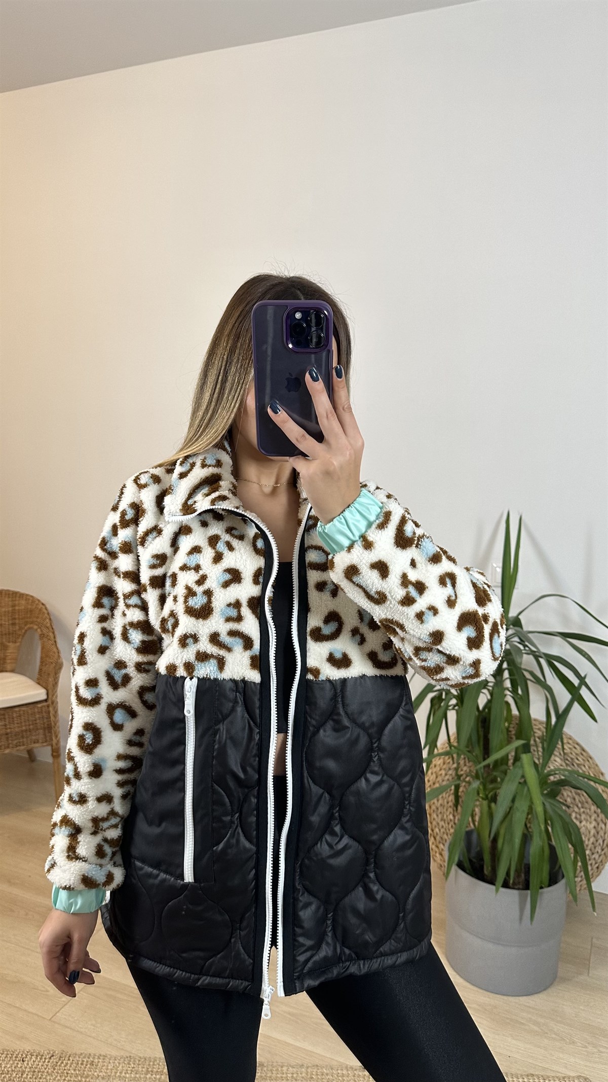 Kapitone Detaylı Mavi Leopar Peluş