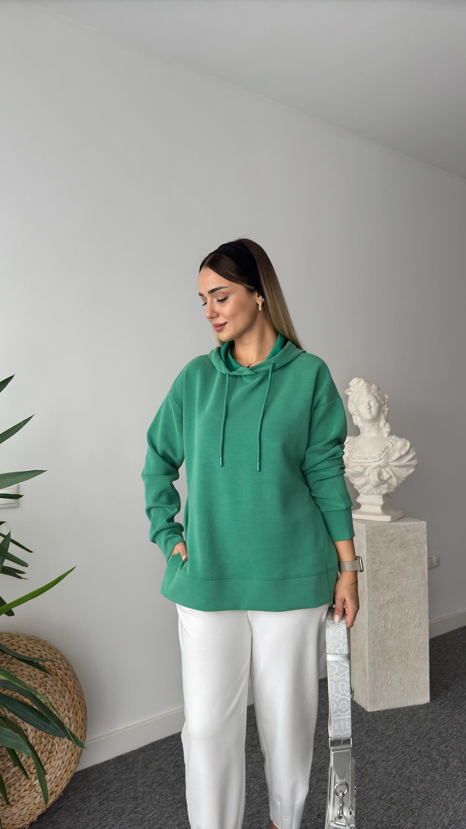 Alois Yanlar Yırtmaçlı Yeşil Modal Sweat