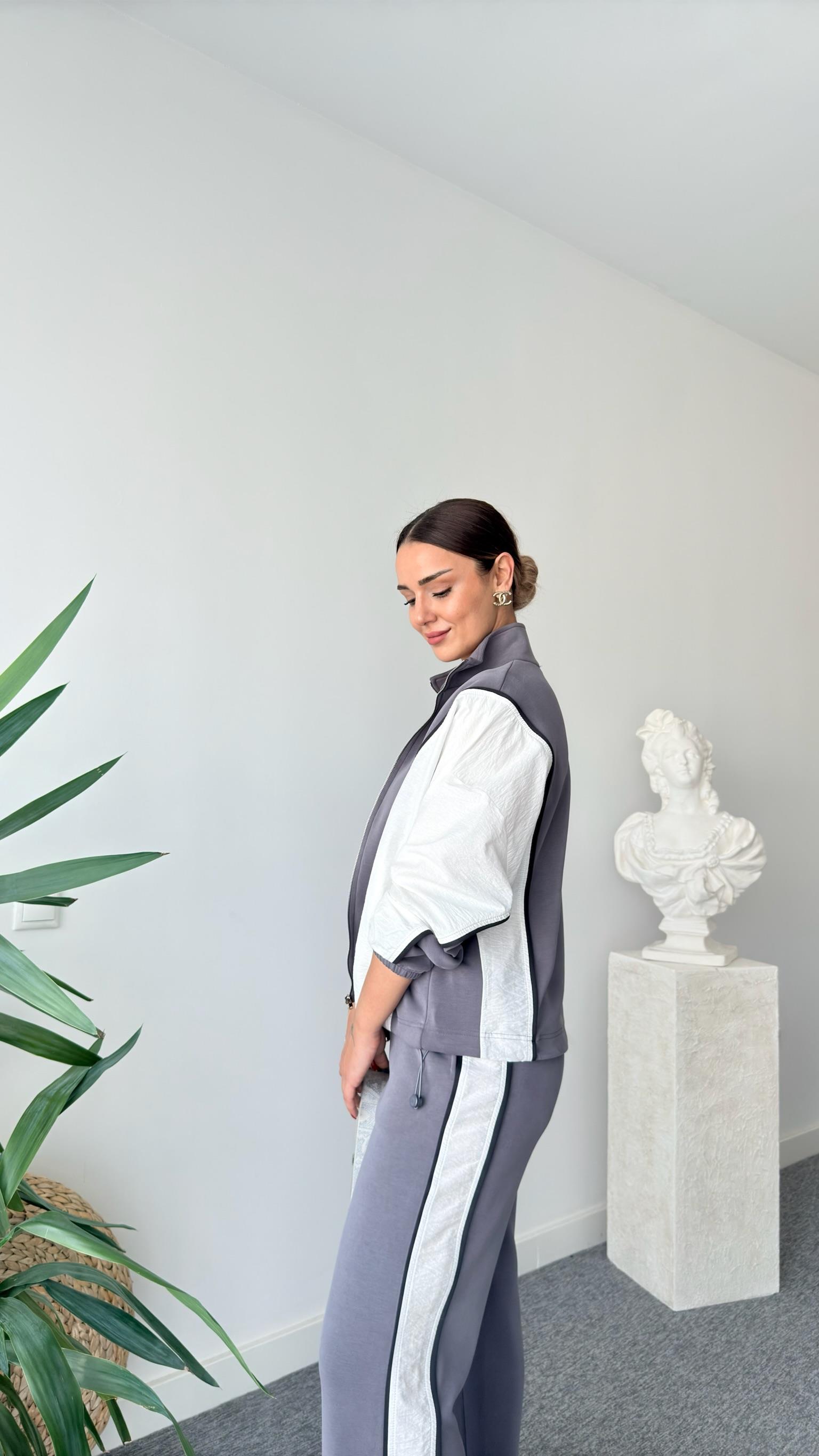 Paraşüt Detaylı Gri Modal Takım