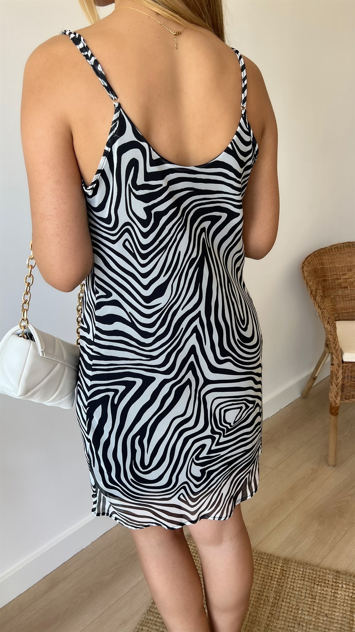 Siyah Zebra Desen Astarlı Şifon Elbise