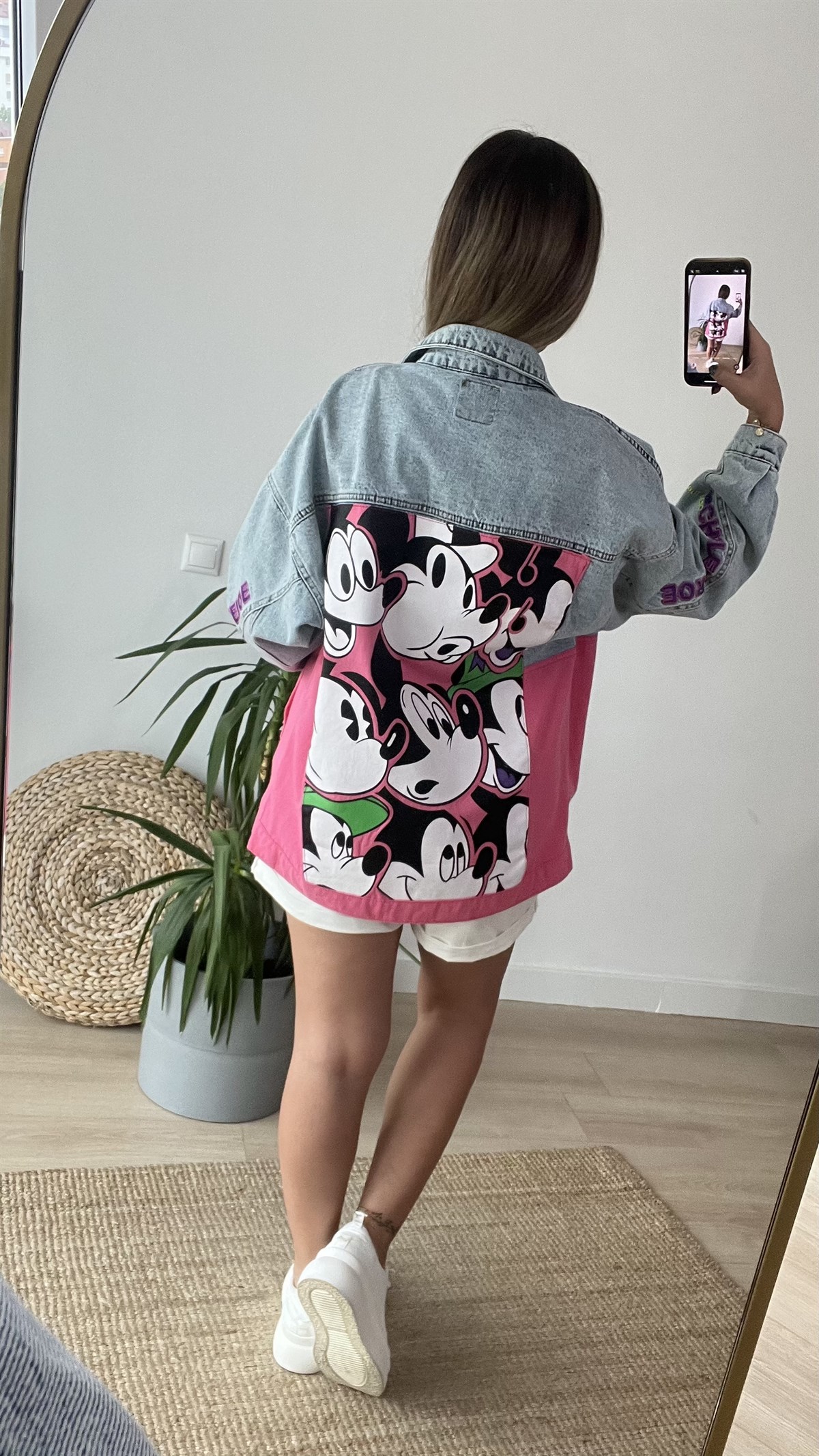 Sırtı Mickey Baskı Çift Renk Ceket