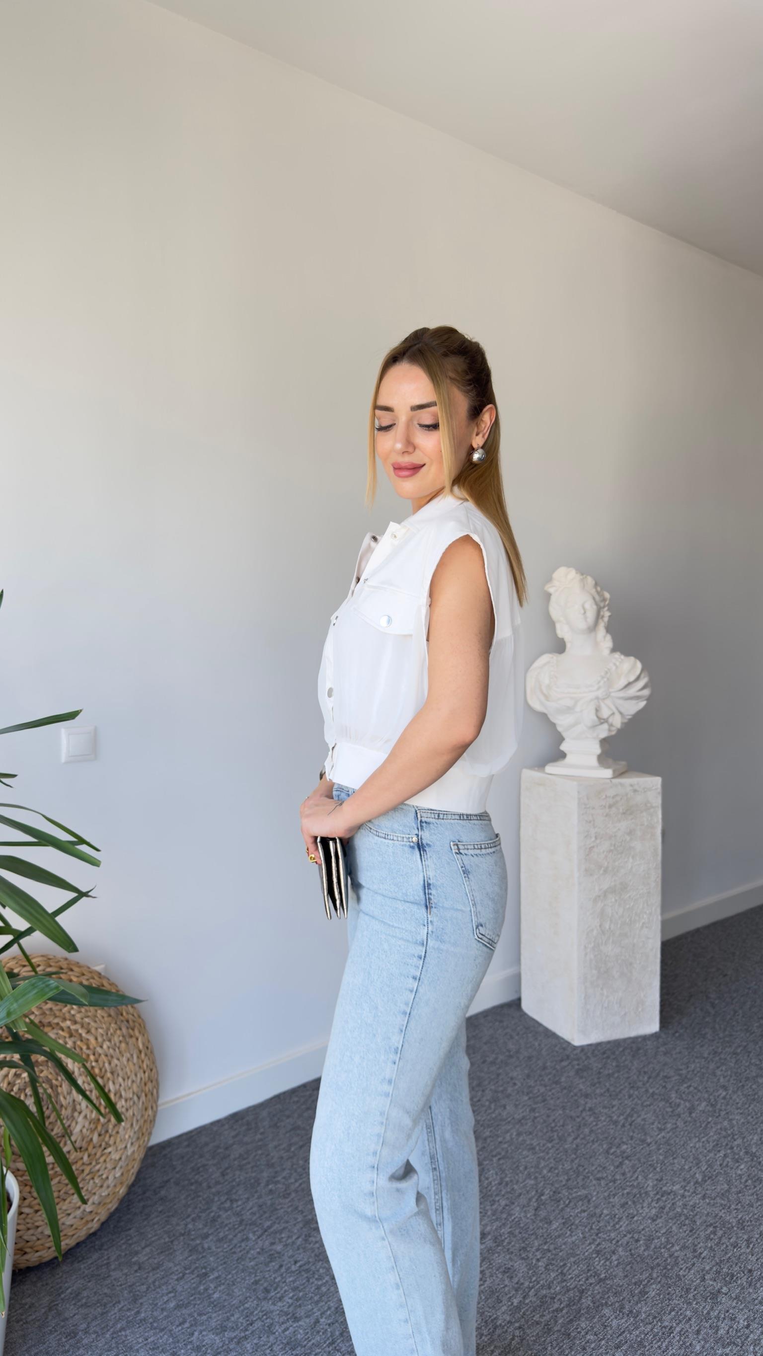 Tül Detaylı Tws Model Beyaz Yelek