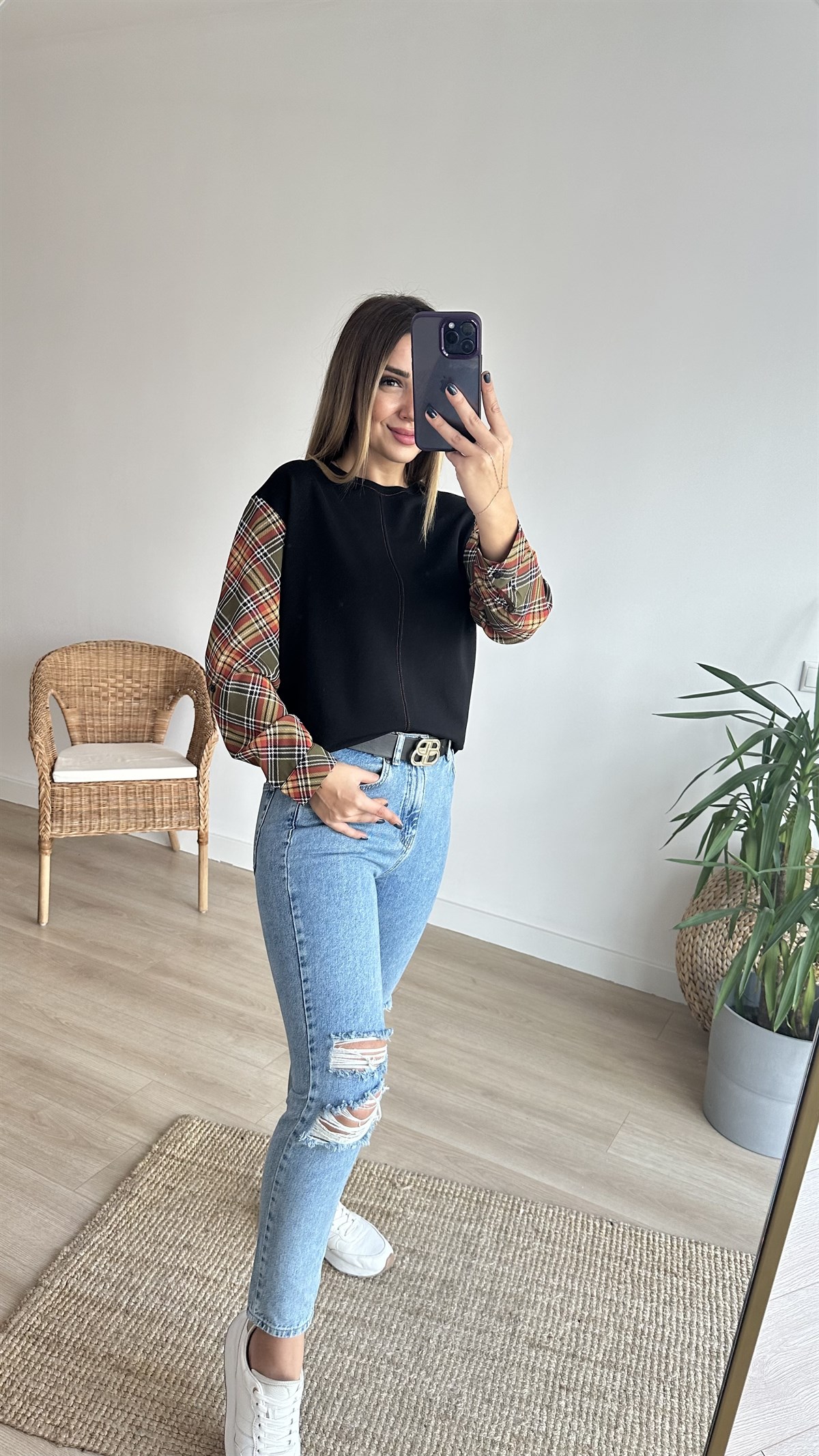 Kolları Ekose Desen Siyah Sweat