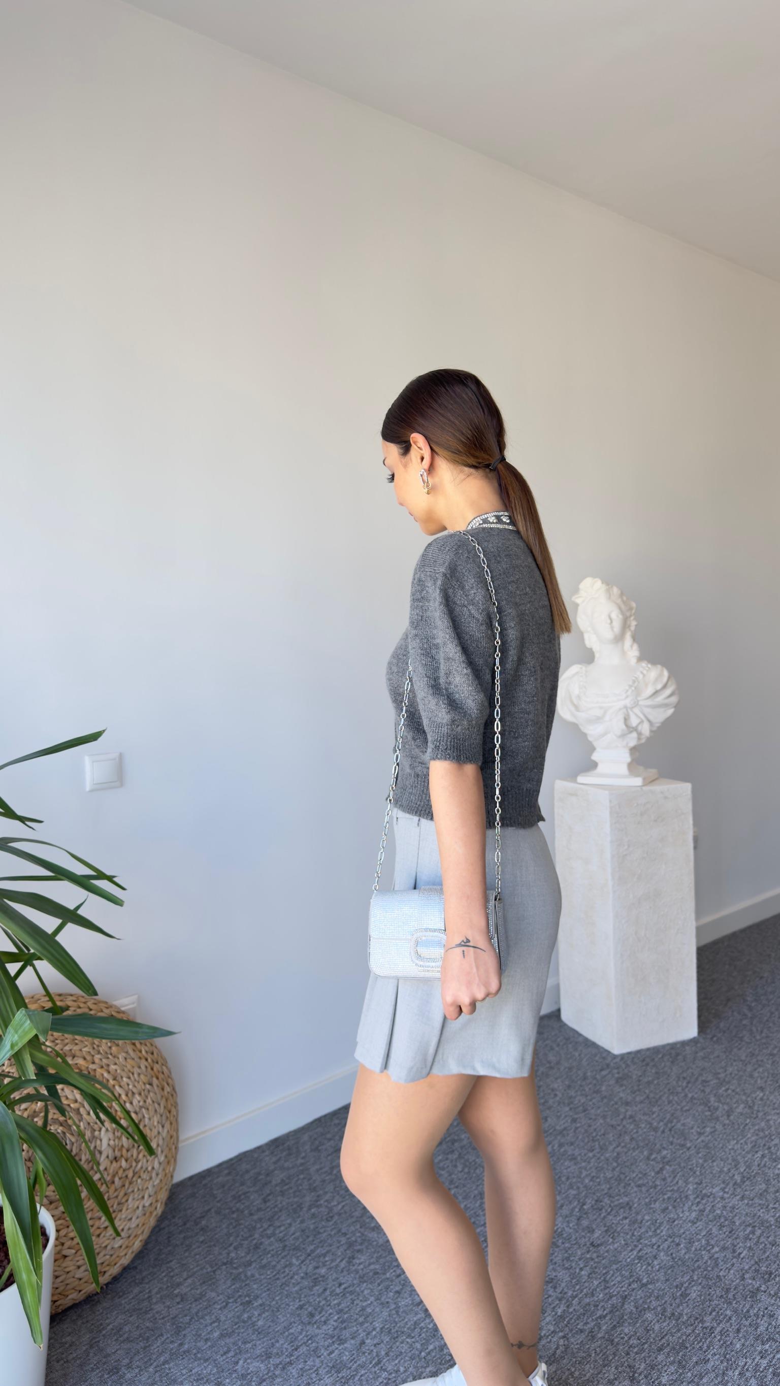 Zra Model Yakası Taşlı Gri Hırka