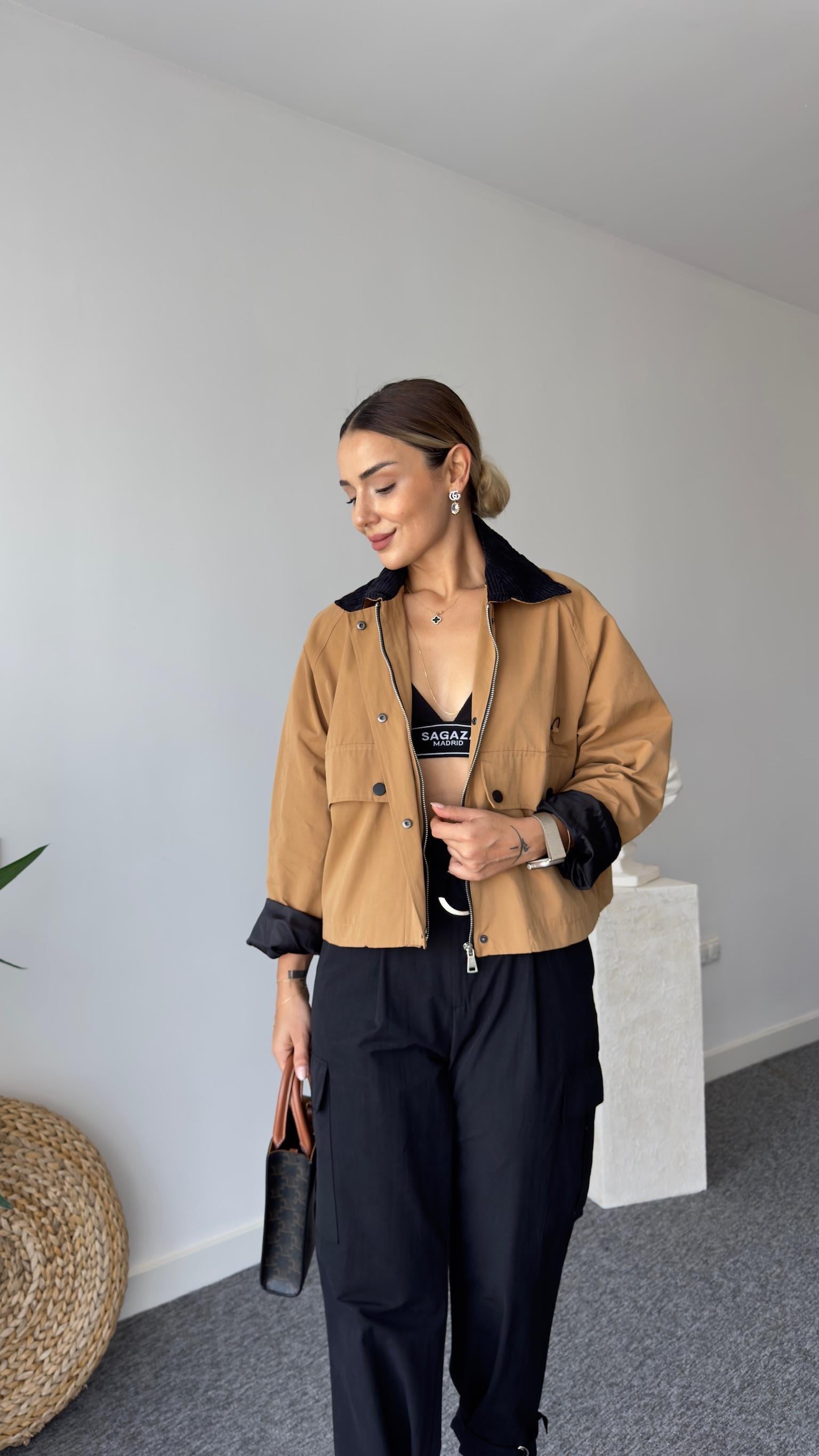 Yaka Kadife Detaylı Zra Camel Ceket