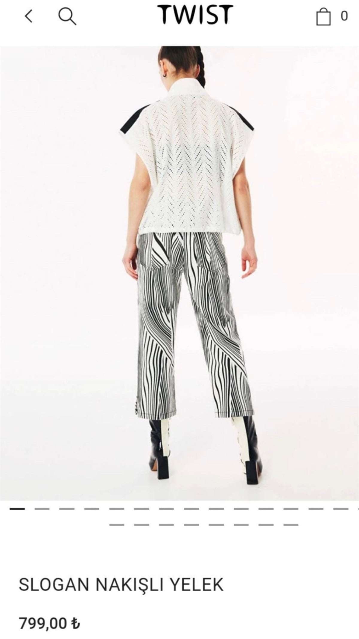 Twist Model Yazı Detaylı Tasarım Yelek