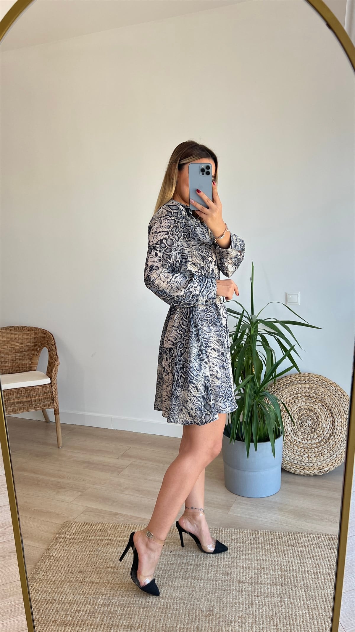  Beli Büzgülü Leopar Desen Elbise 