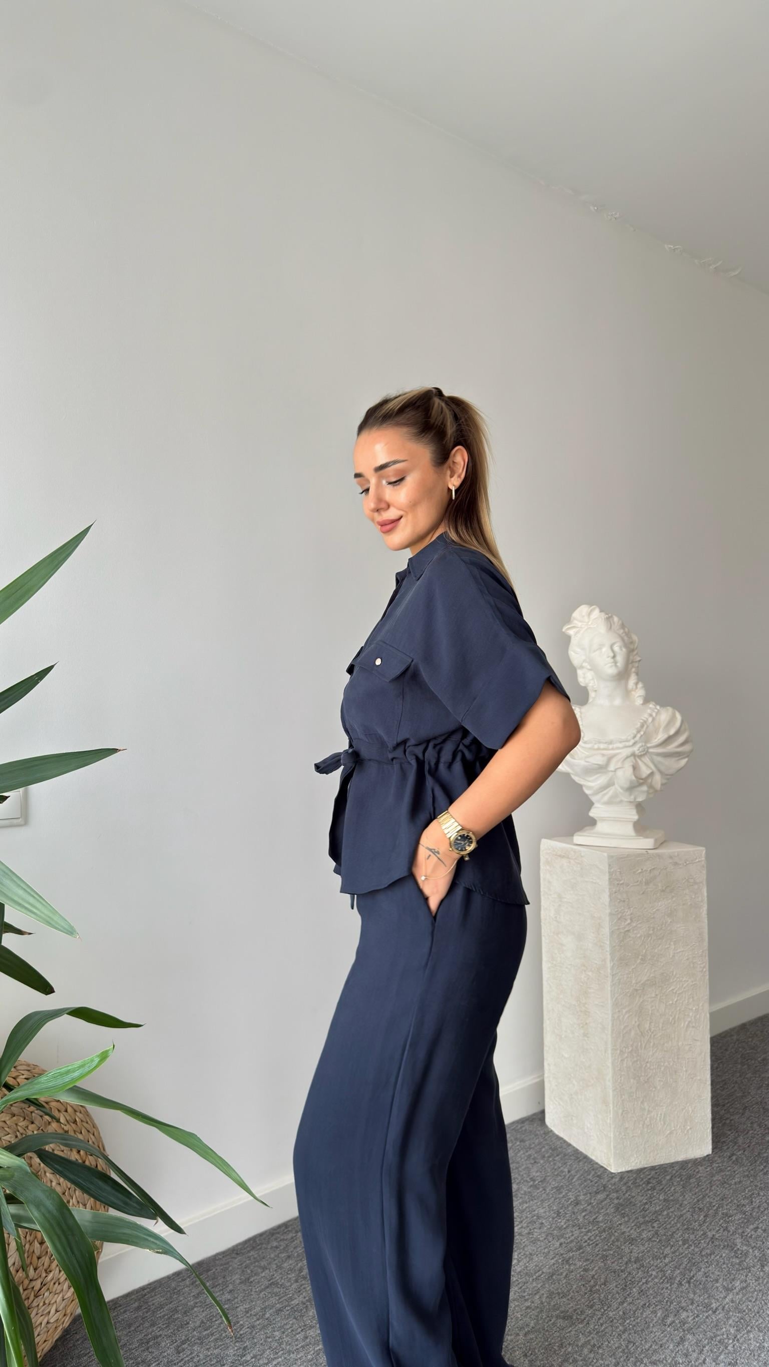 Lacivert Resa Gold Fermuarlı Tensel Takım