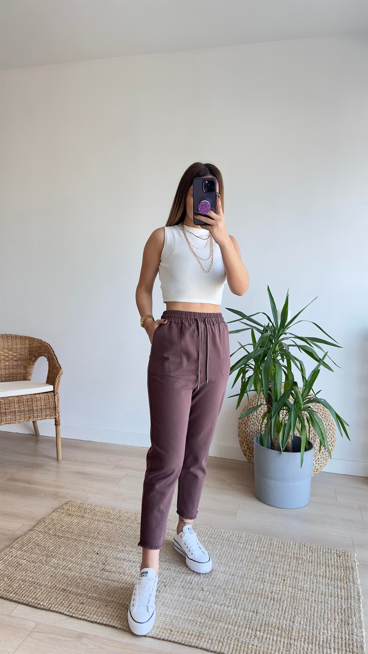 Beli Lastikli Kahve Gabardin Pantolon