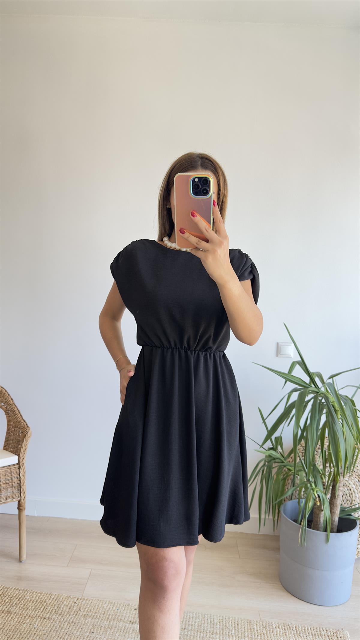 Coy Bel Büzgülü Siyah Basic Elbise 