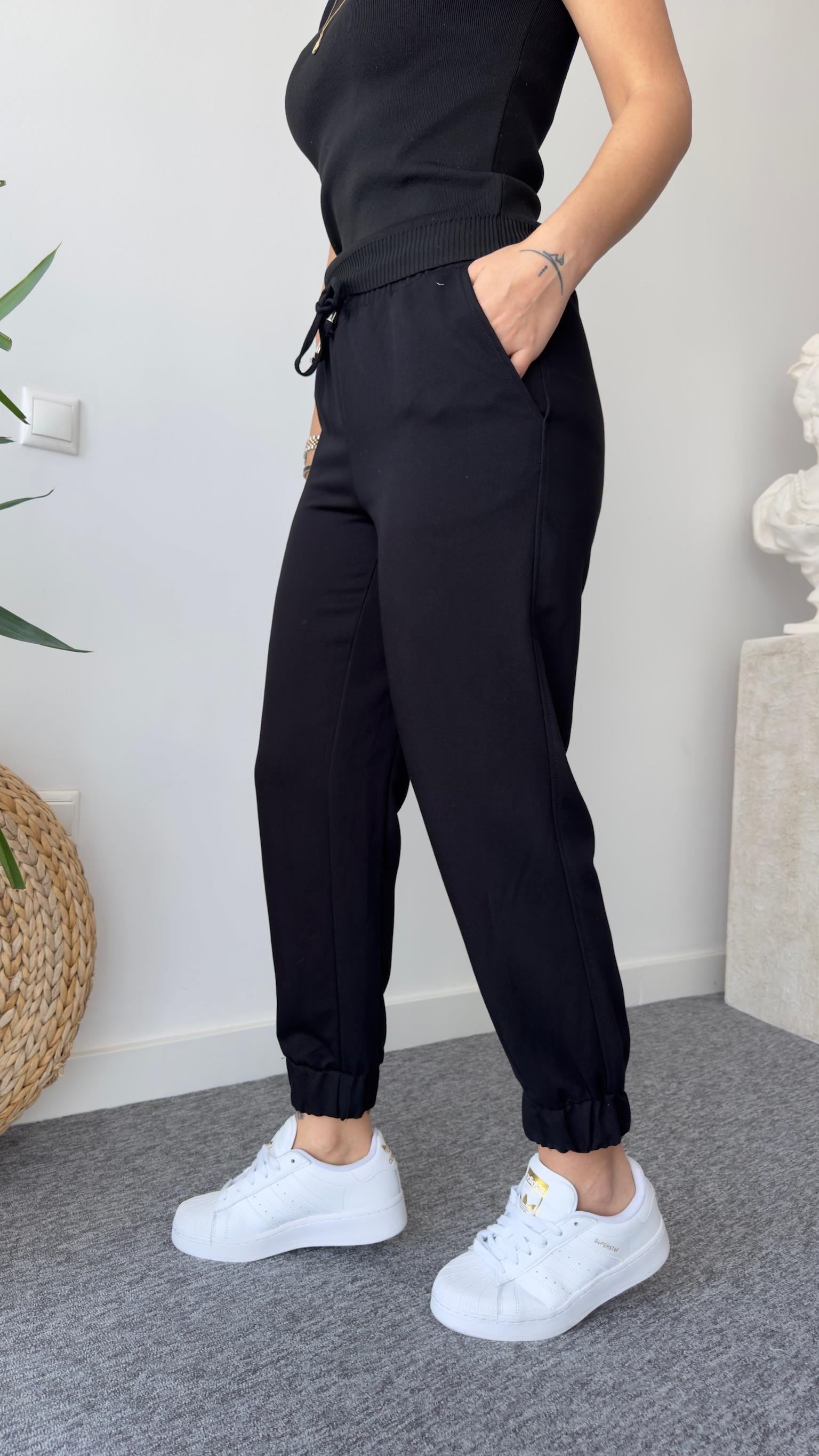 Paça Lastikli Siyah Modal Gabardin Pantolon