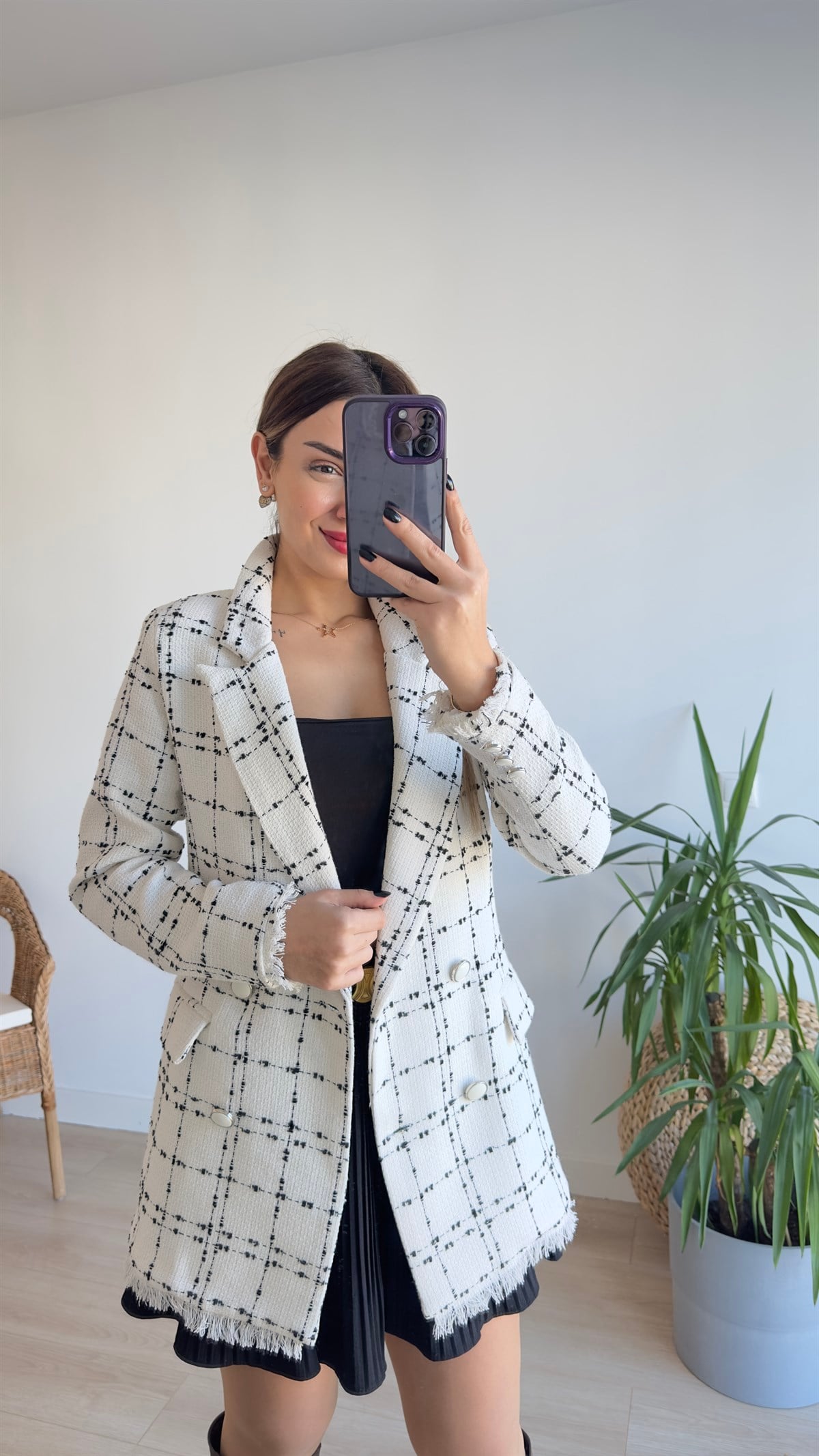 Püsküllü Siyah Beyaz Blazer Ceket