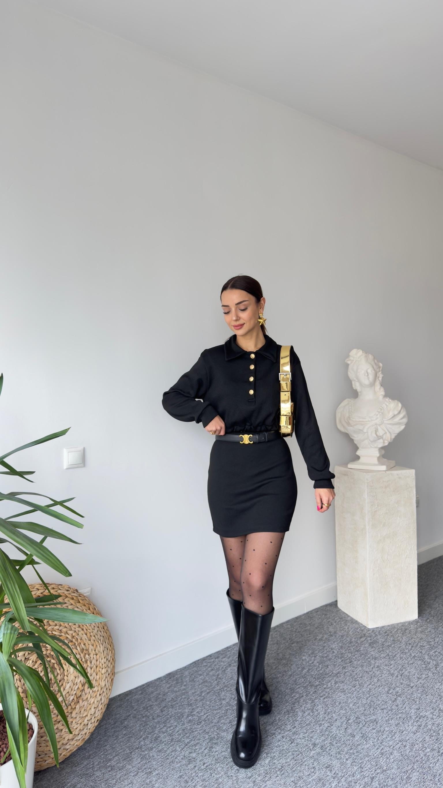 Siyah Gold Düğmeli Triko Takım