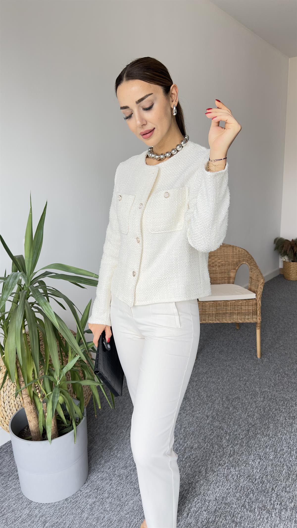 Drop Massi Model Ekru Tüvit Ceket