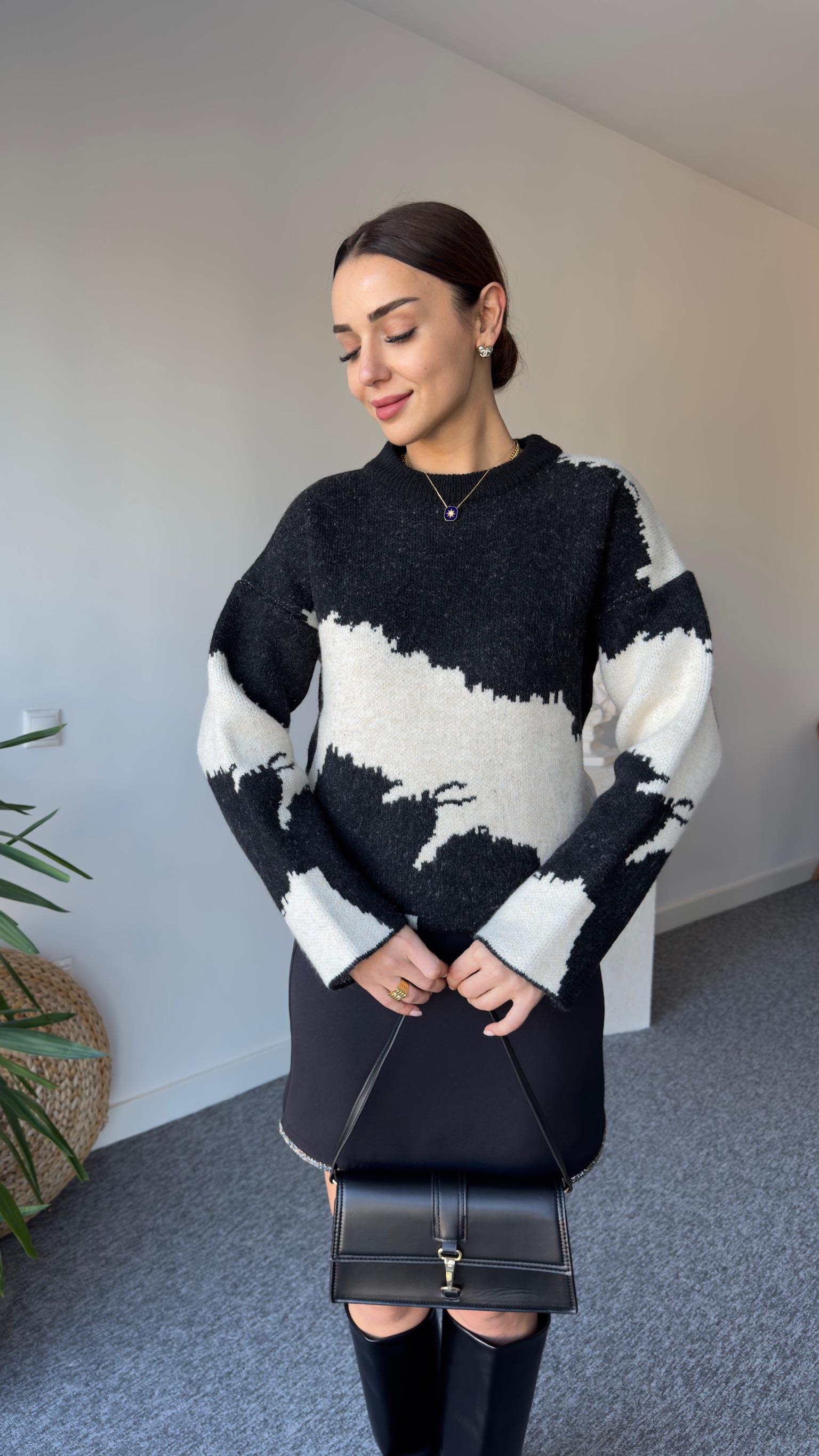 Siyah Geçişli Massi Model Kazak