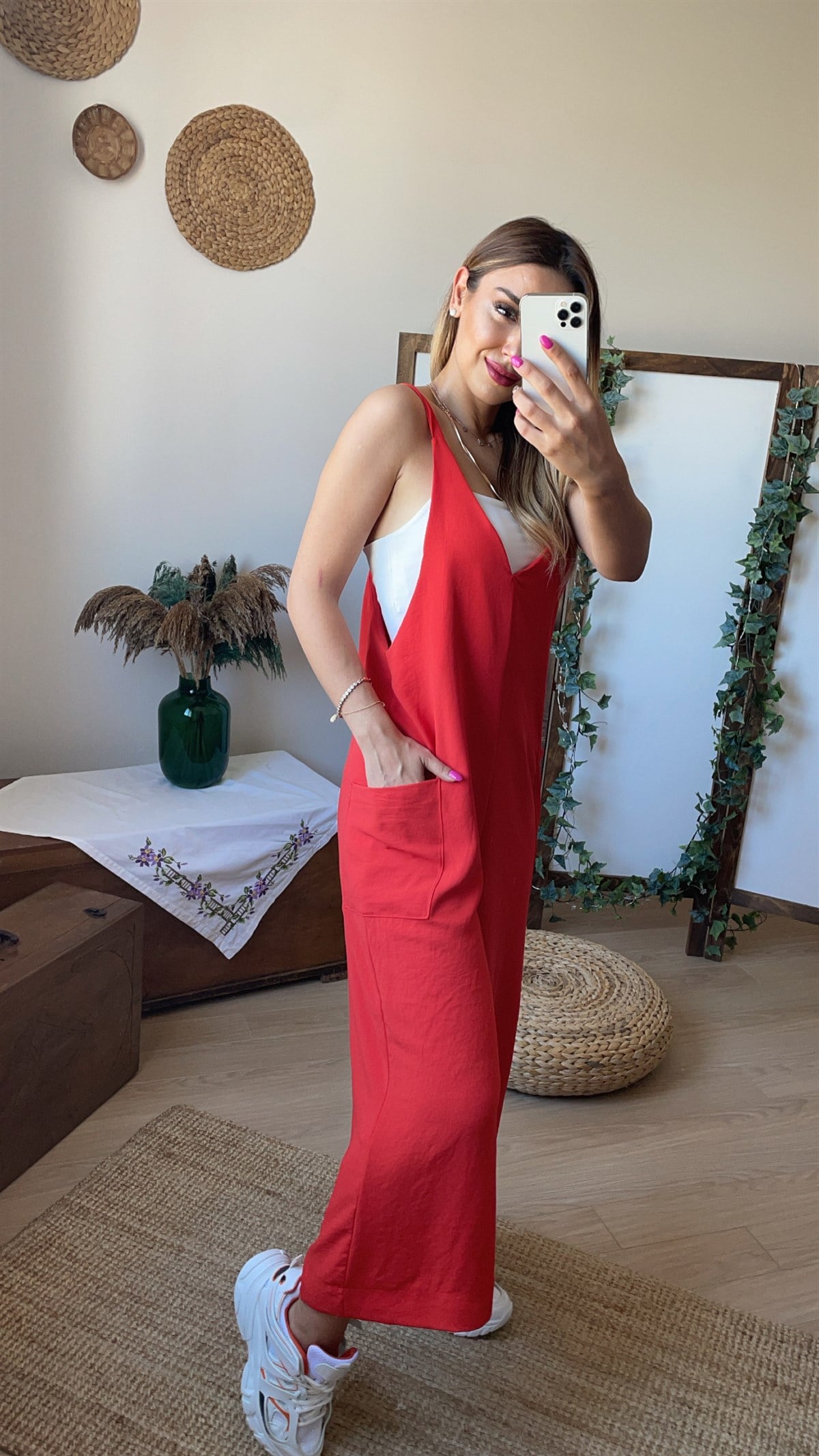 Yandan Cepli Nar Çiçeği Tulum