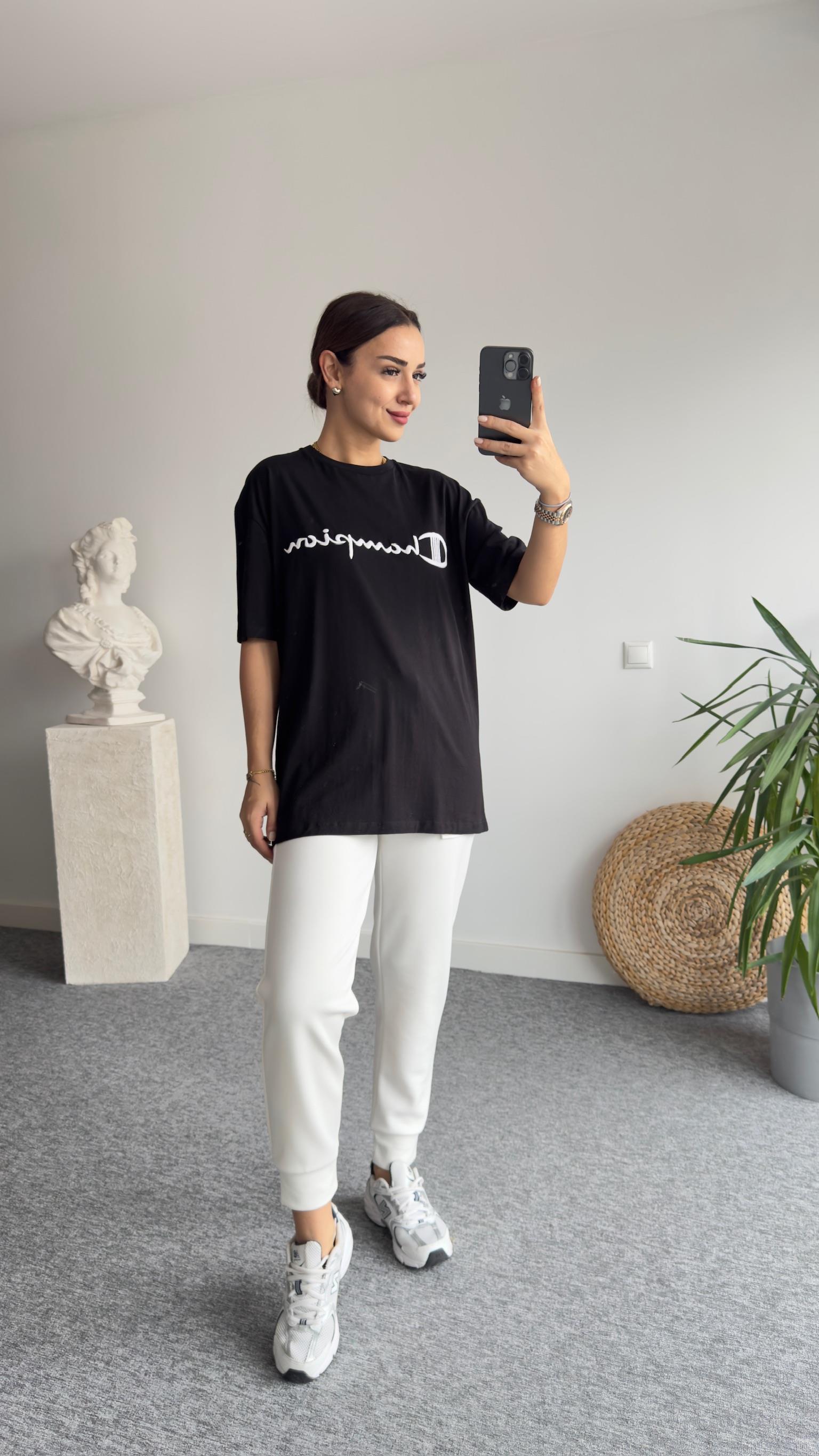 Champion Yazılı Siyah Tshirt