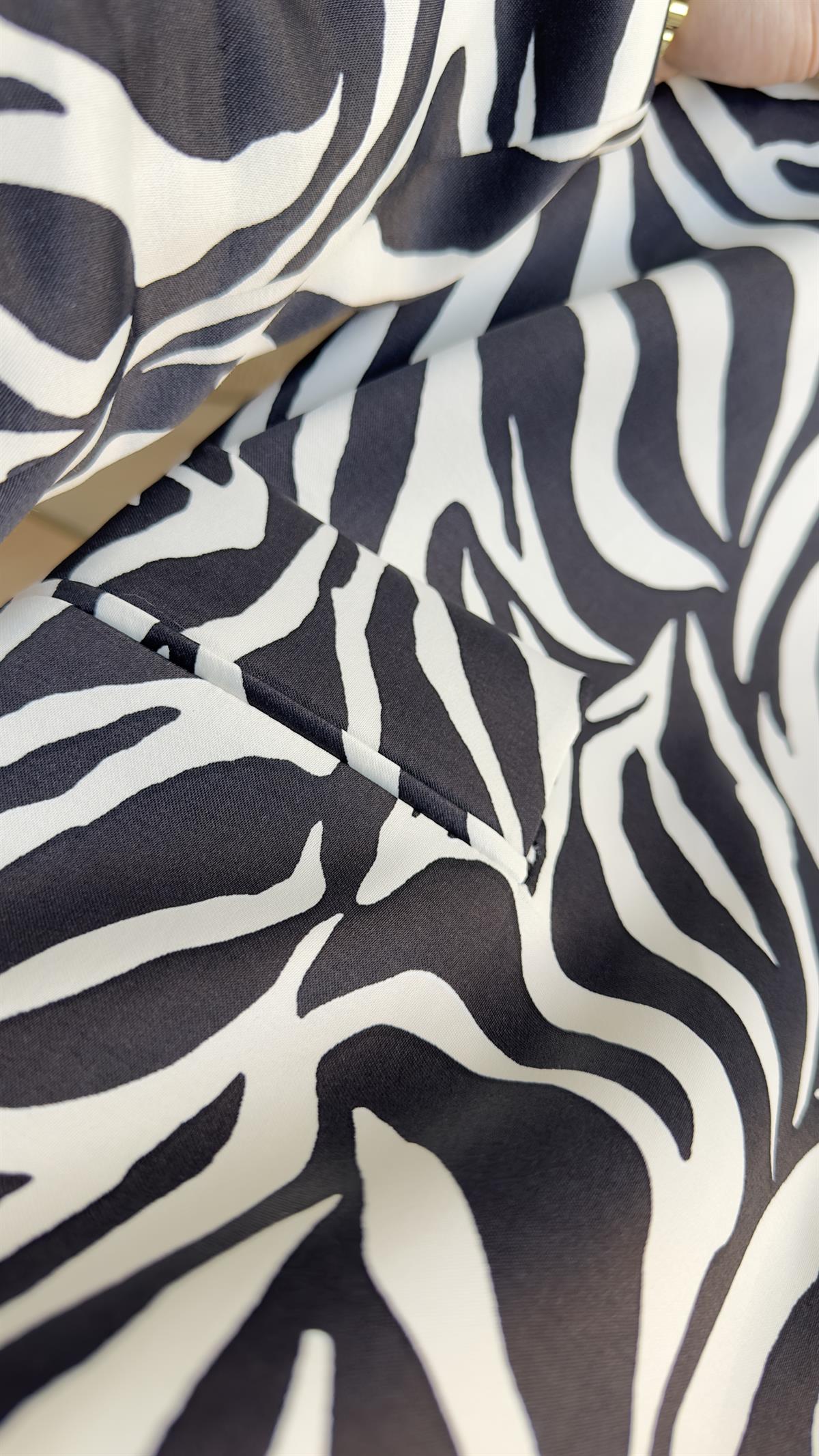 Marka Model Zebra Saten Ceket