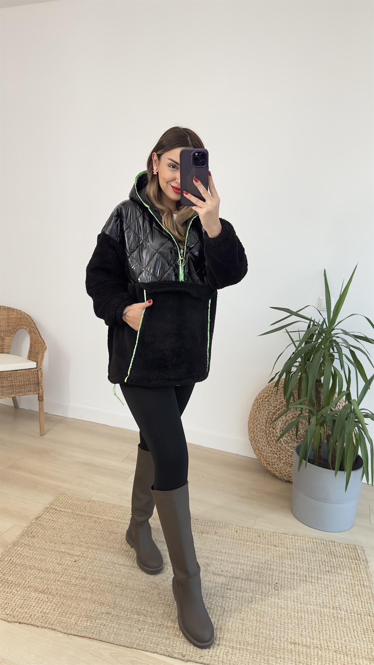 Yeşil Kapitone Detaylı Peluş Sweat