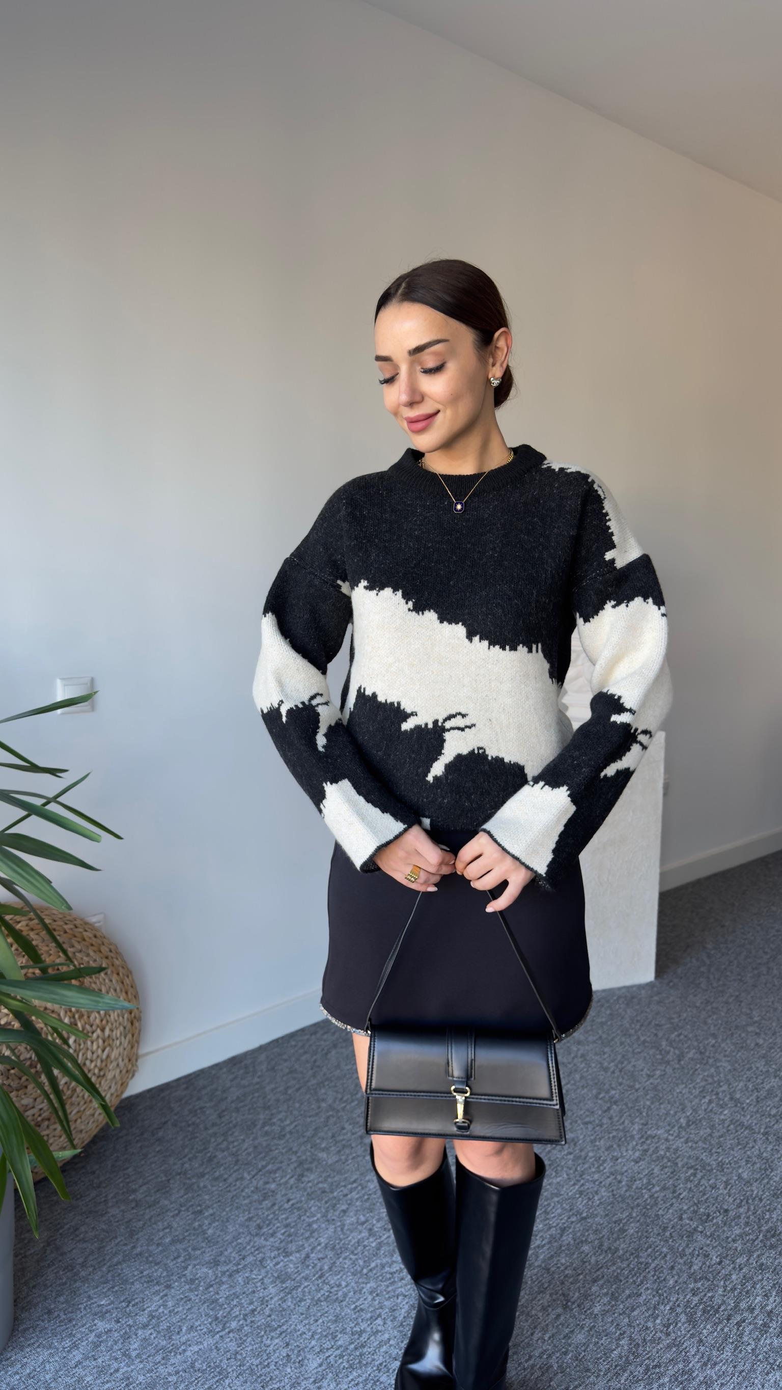 Siyah Geçişli Massi Model Kazak