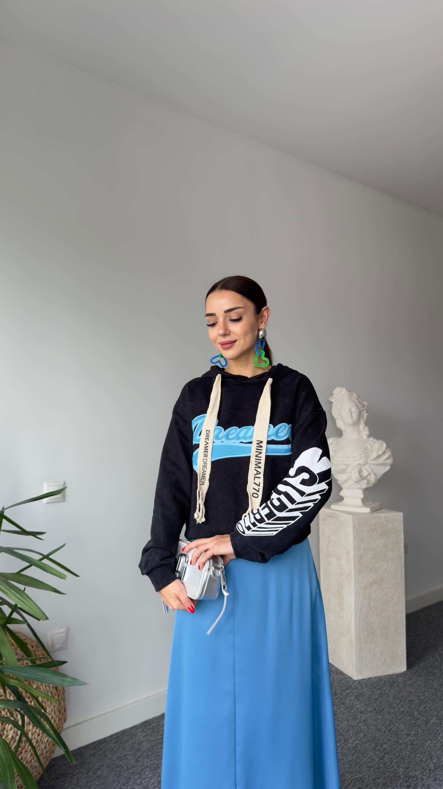 Mavi Nakış Yazılı Yıkamalı Sweatshirt