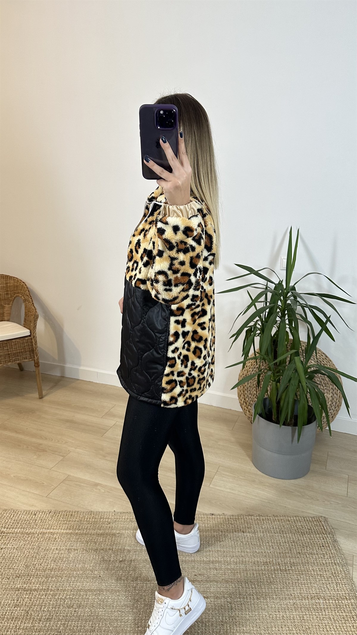 Kapitone Detaylı Kahve Leopar Peluş