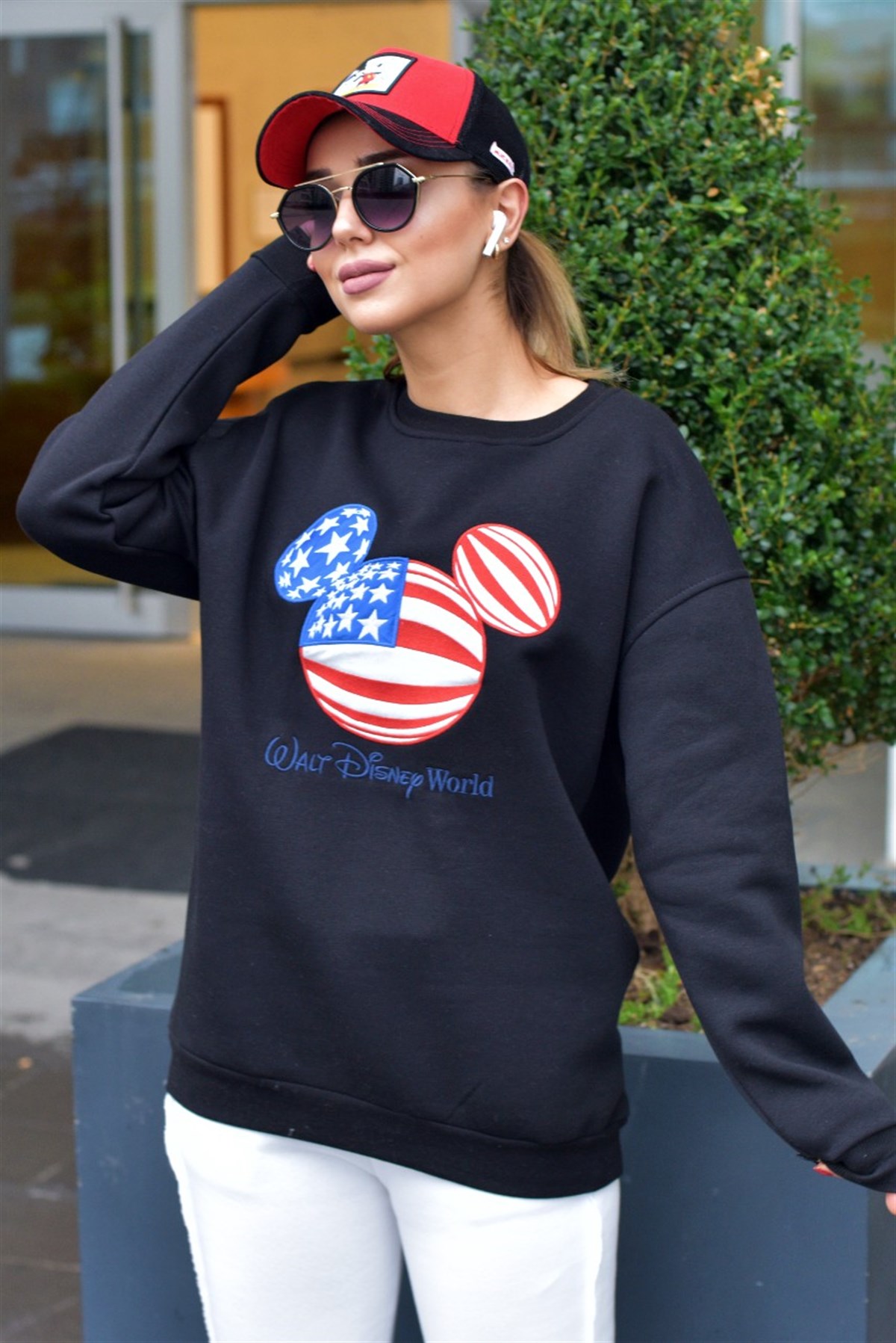 Walt Disney Siyah Sweat