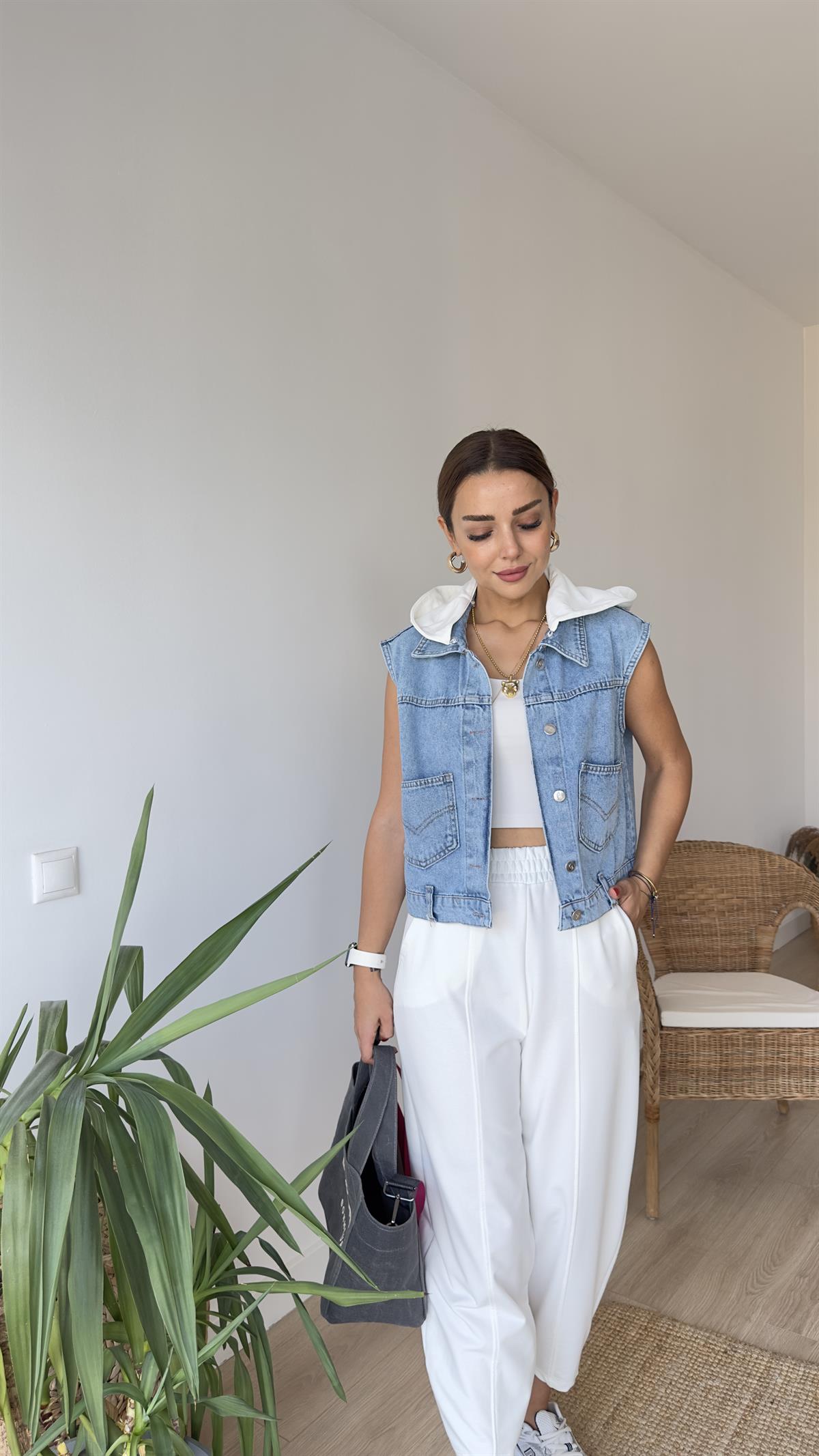 Şeritli Balon Model Beyaz Eşofman Altı