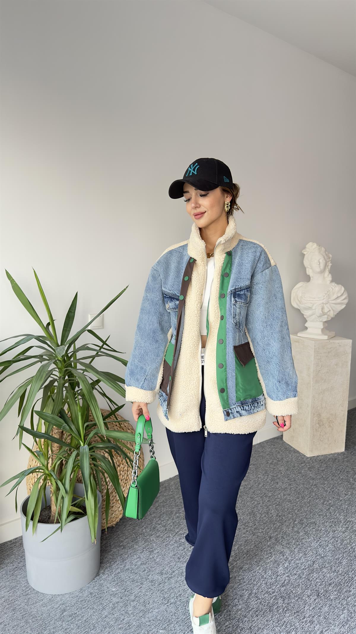 Denim Mix Yeşil Detay Peluş Mont