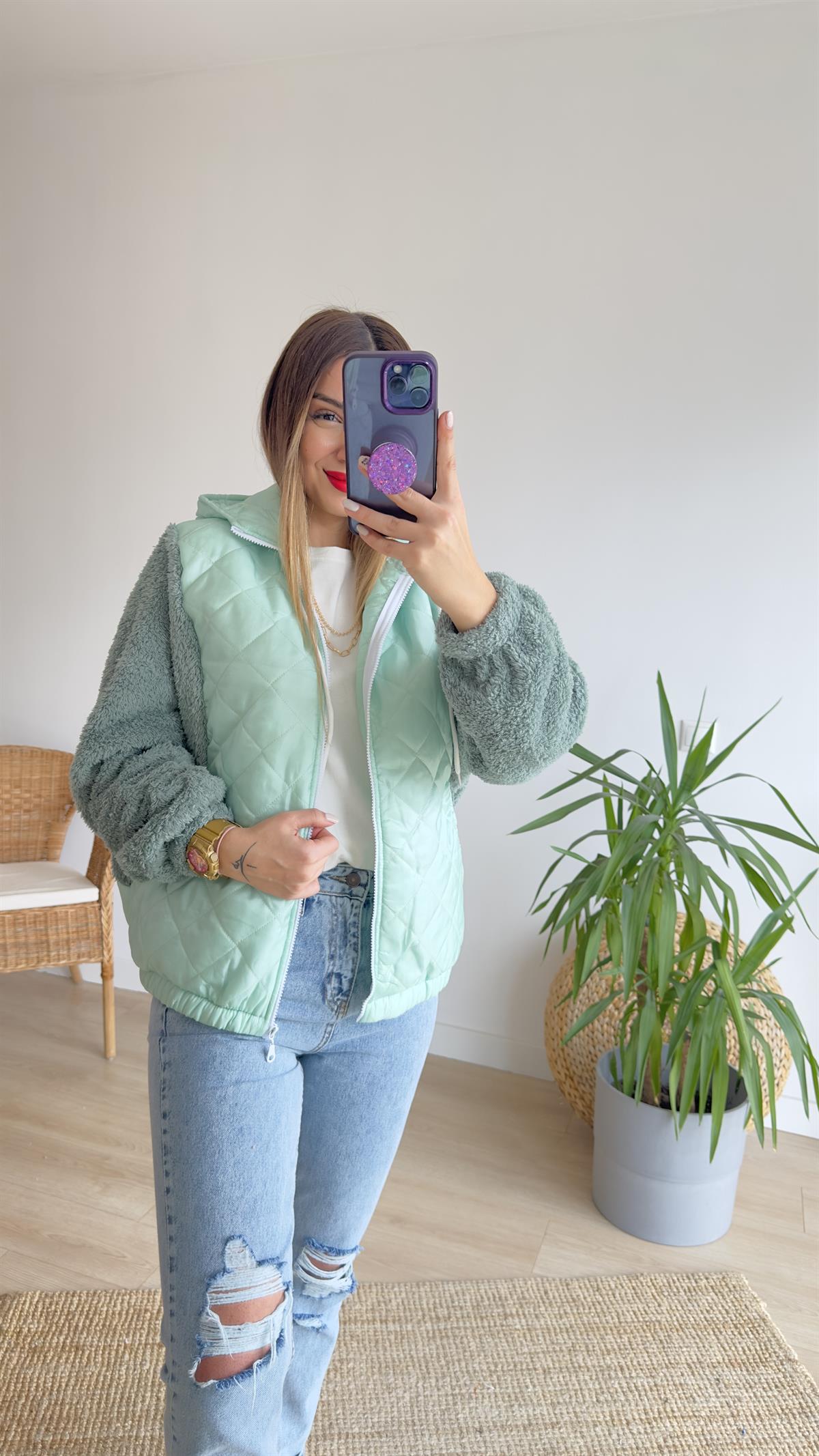 Peluş Detay Yeşil Kapitone Ceket