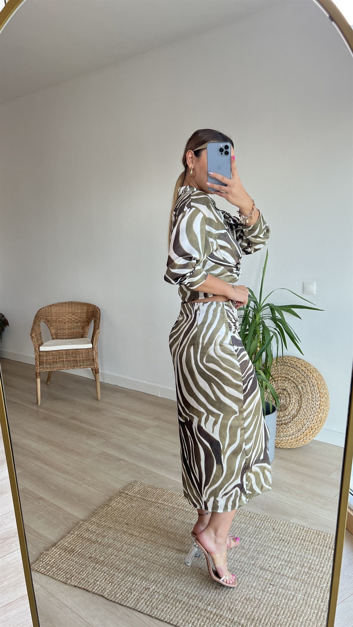 Yırtmaç Detaylı Zebra Desen Etek
