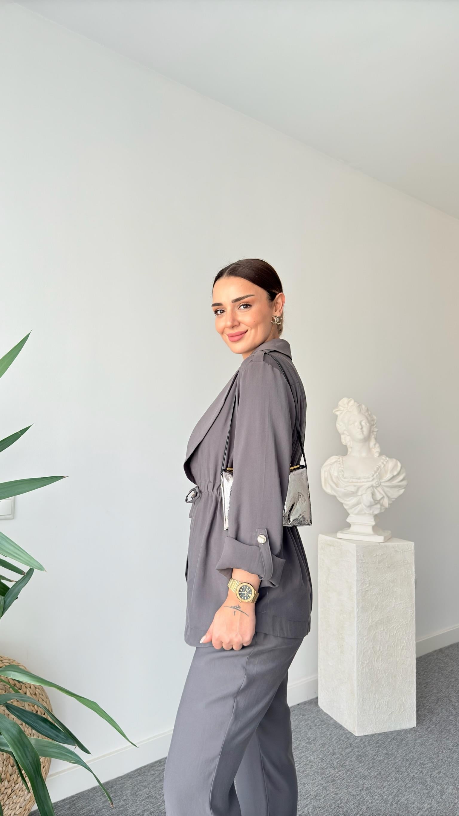 Antrasit Şal Yaka Büzgülü Tensel Takım