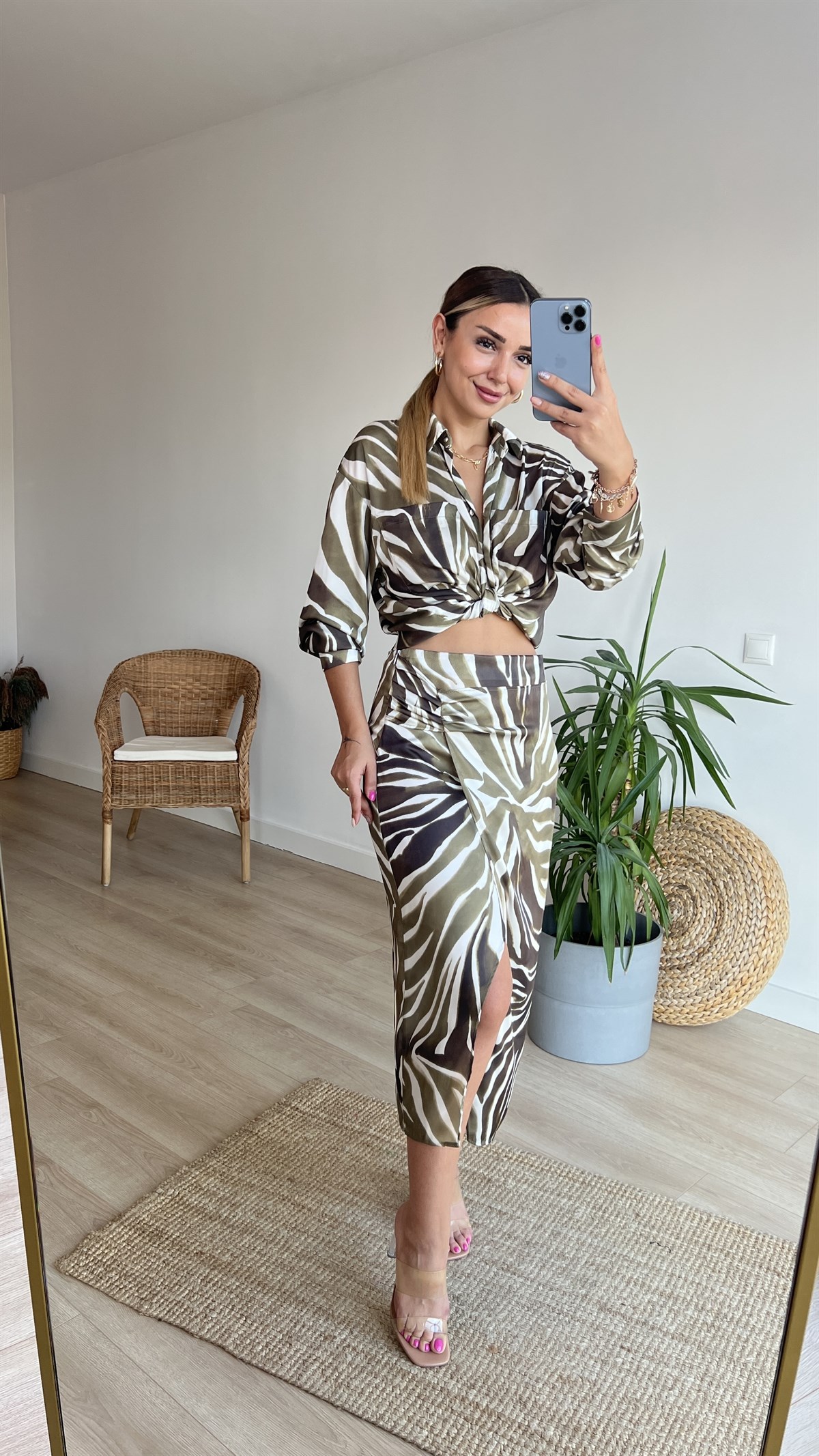 Yırtmaç Detaylı Zebra Desen Etek