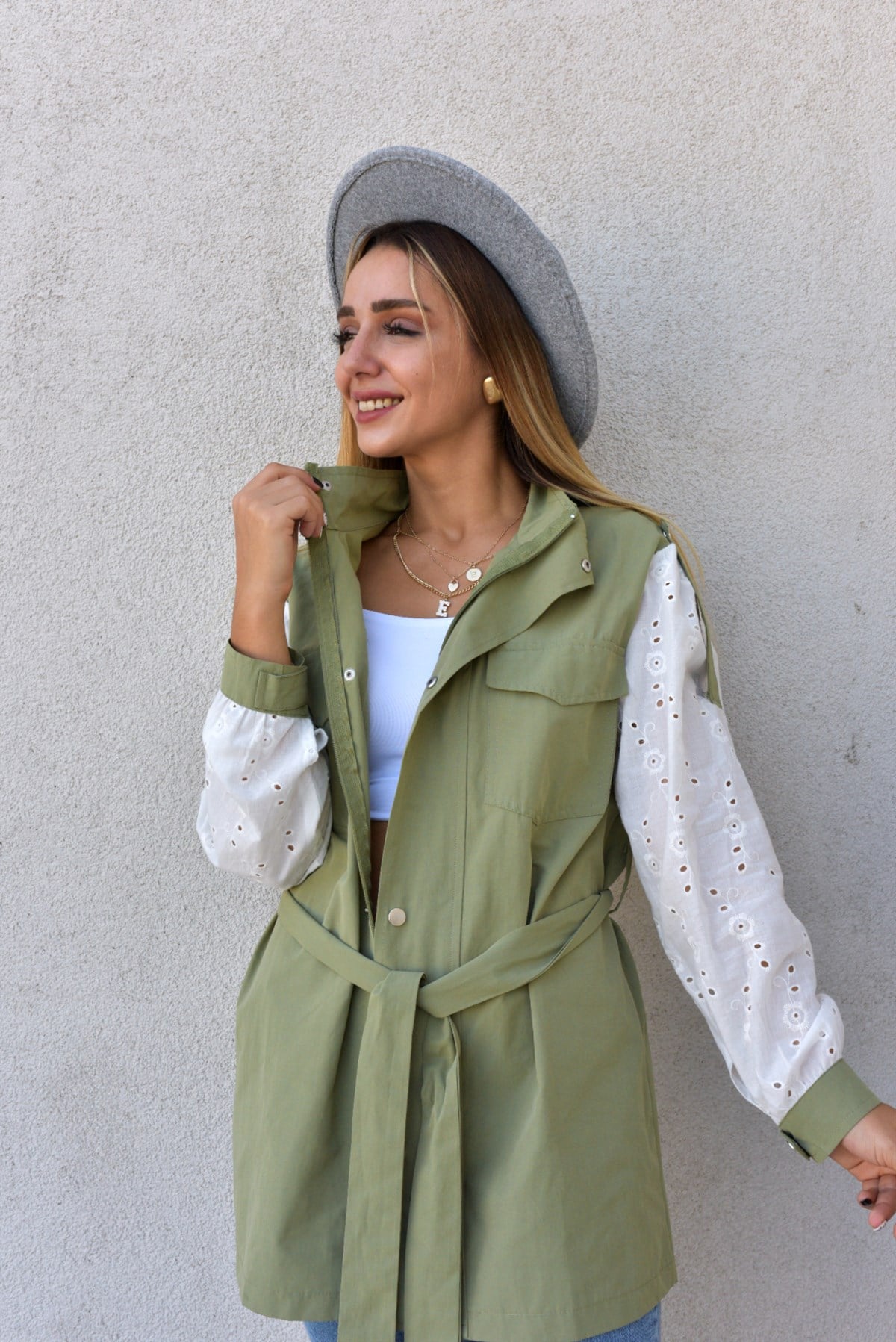 Kolları Fistolu Haki Trenchcoat