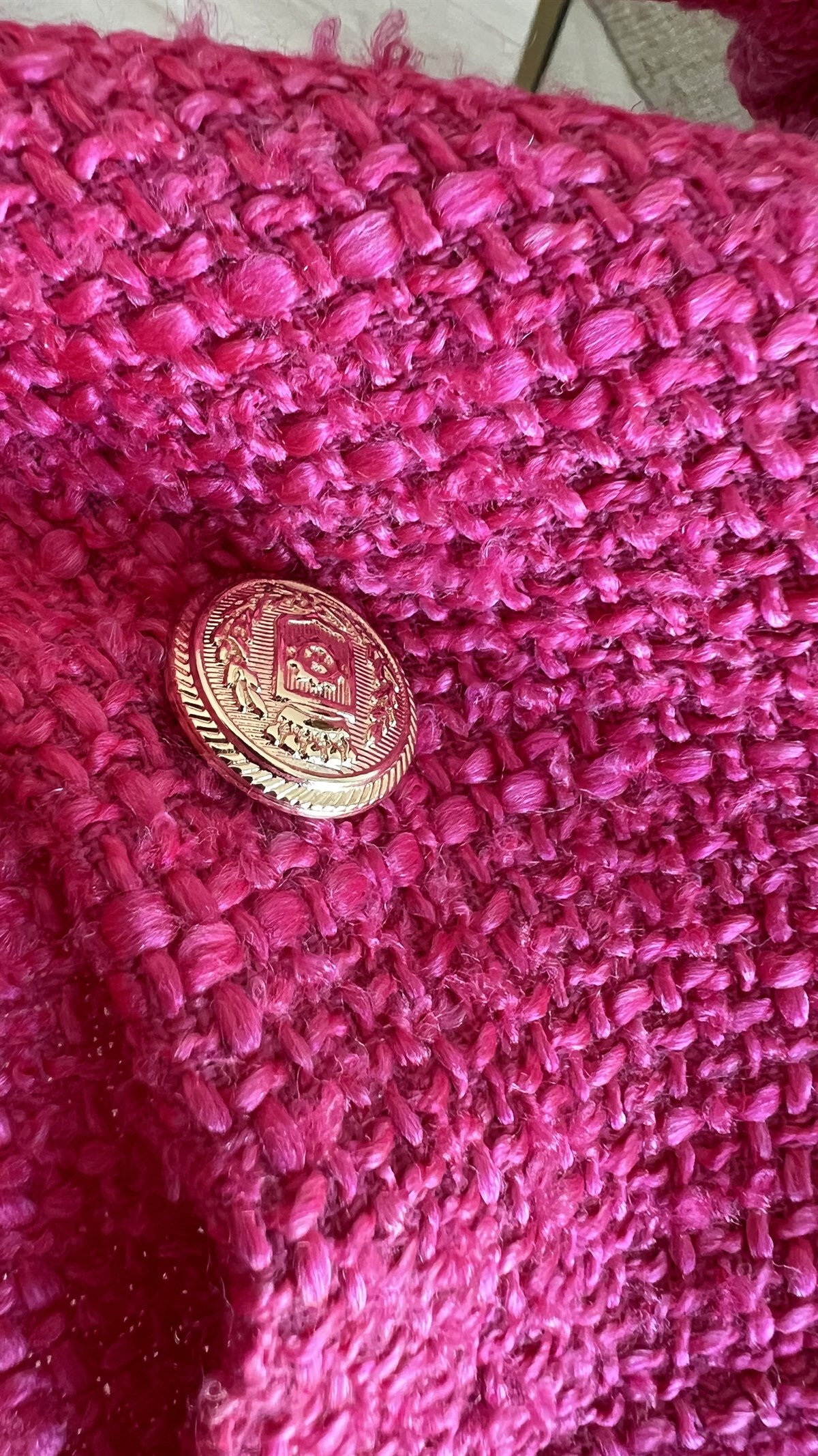  Gold Düğmeli Pembe Ceket