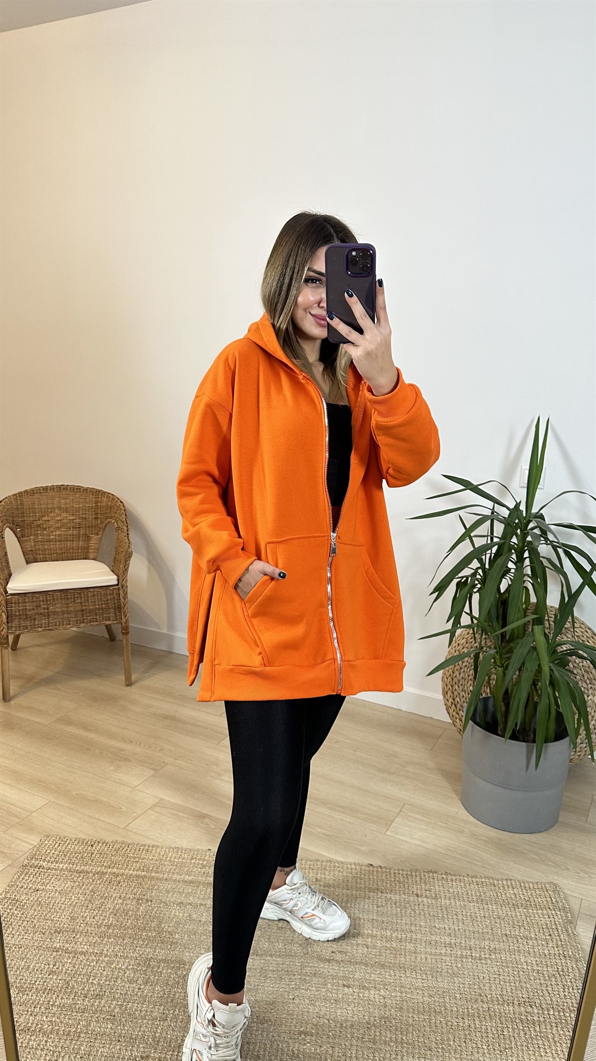 Şardonlu Yanları Yırtmaçlı Turuncu Sweatshirt