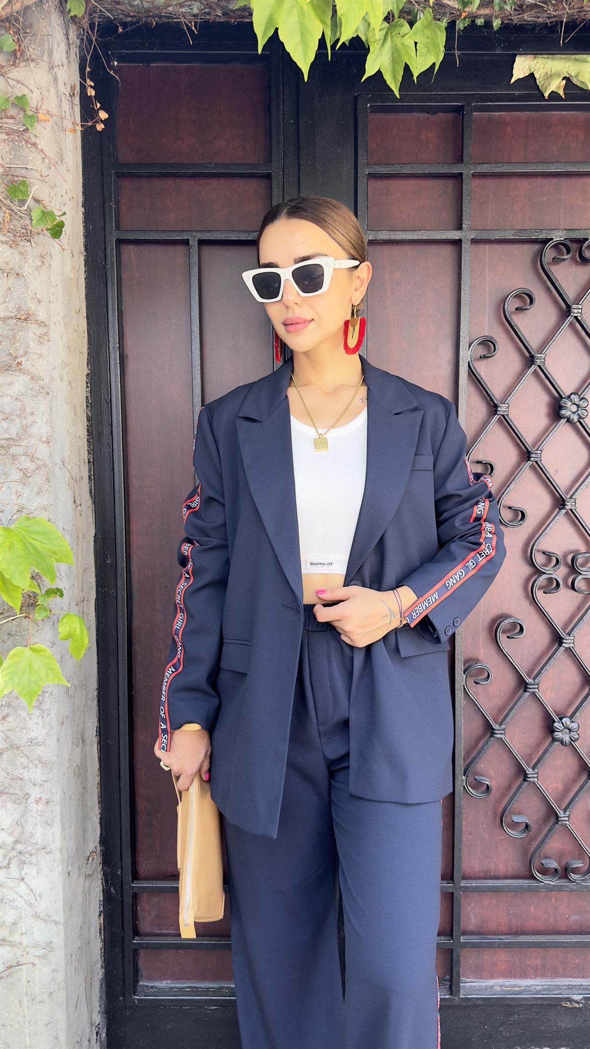 Kırmızı Şerit Ve Yazı Detay Blazer Ceket