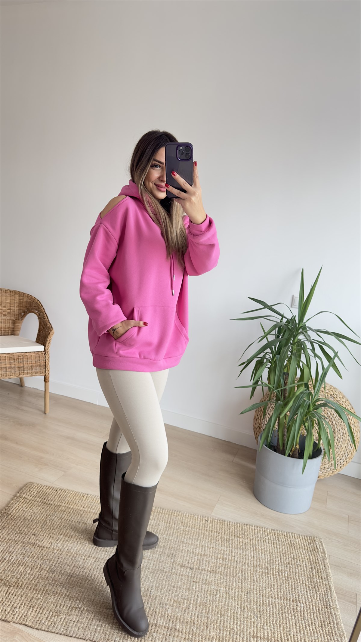 Omuz Pencere Detaylı Pembe Sweat