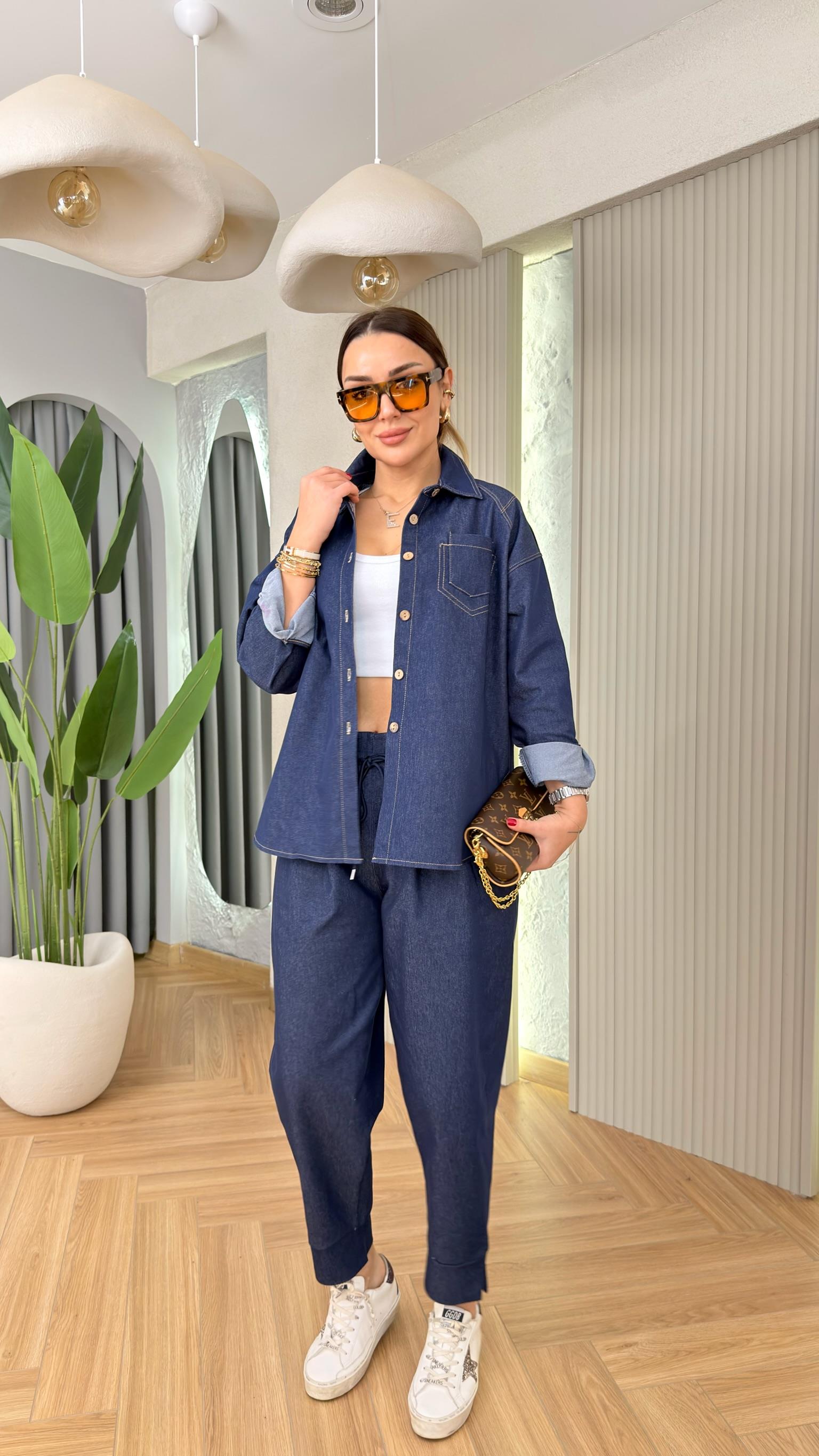 Lienz Dikiş Detaylı Lacivert Tensel Gömlek