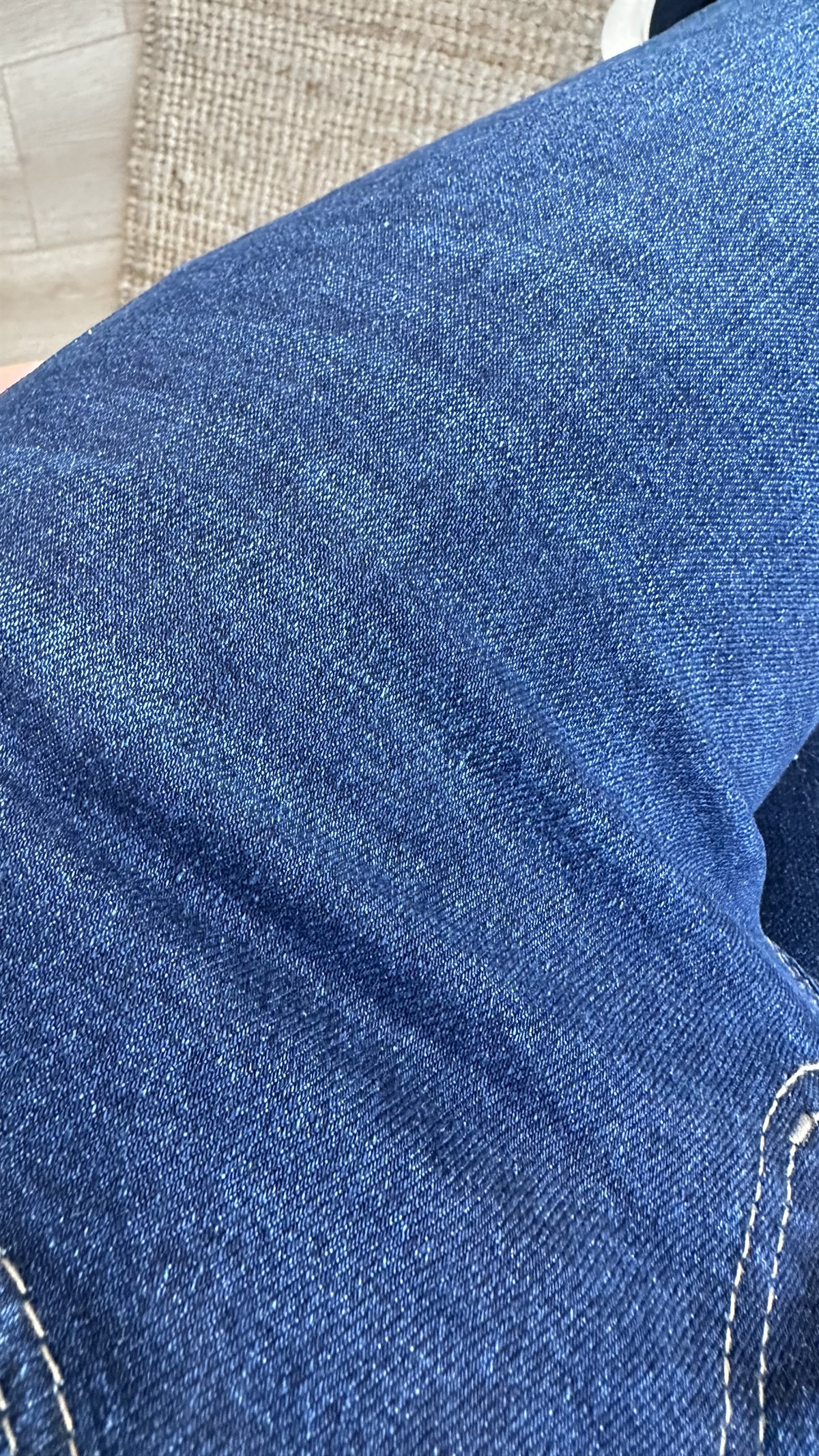 Paçası Kesik Lacivert Boyfit Jean