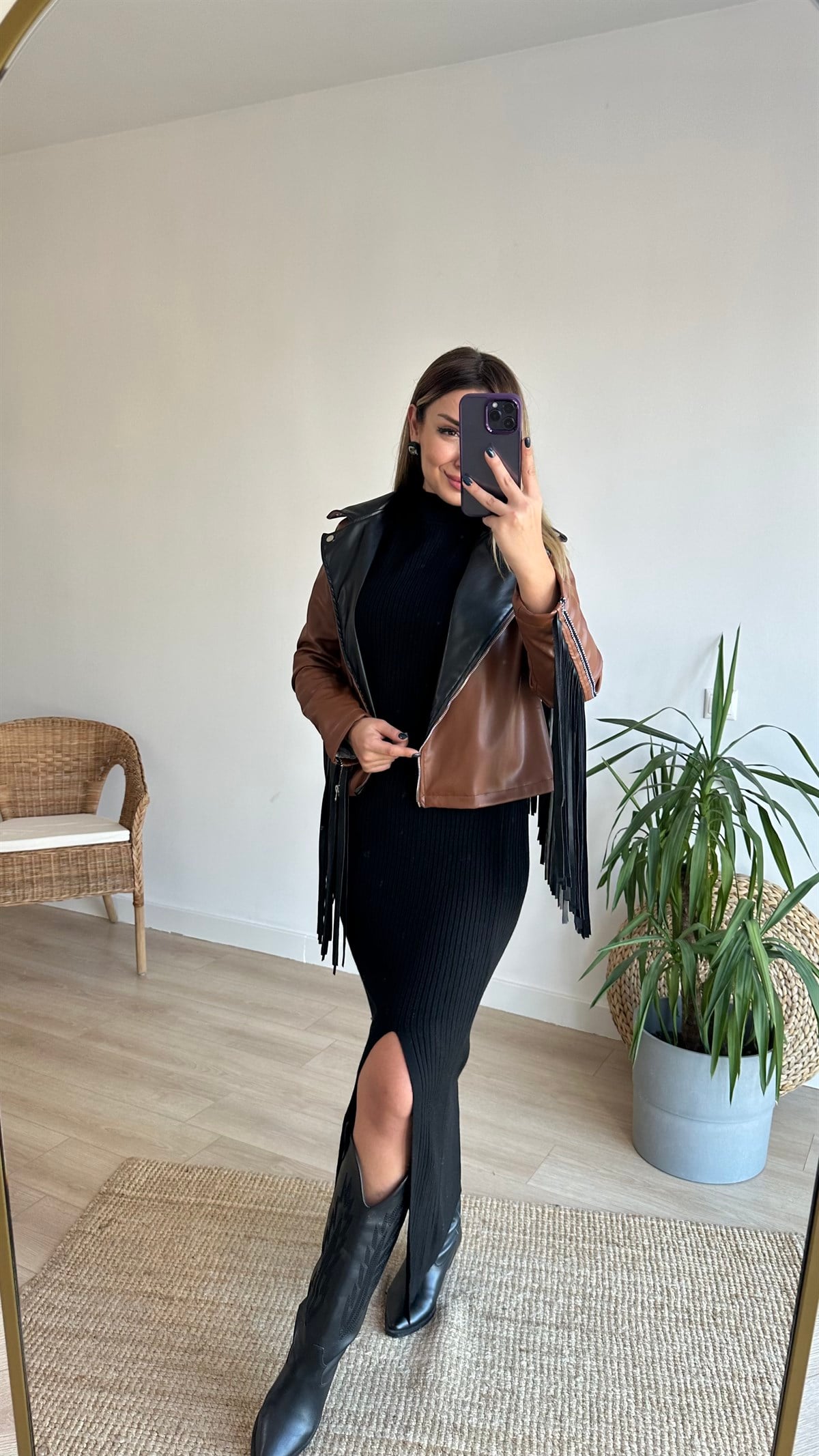 Püskül Detaylı Kahve Deri Ceket