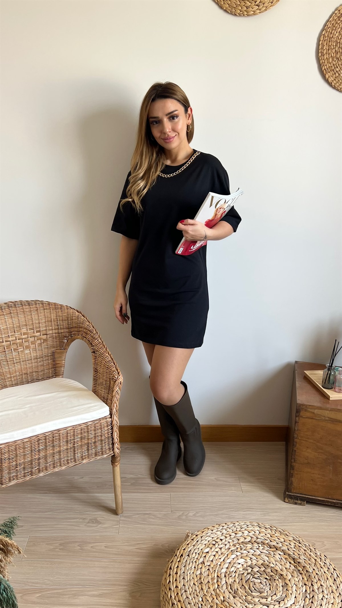 Kolye Aksesuarlı  Basic Elbise